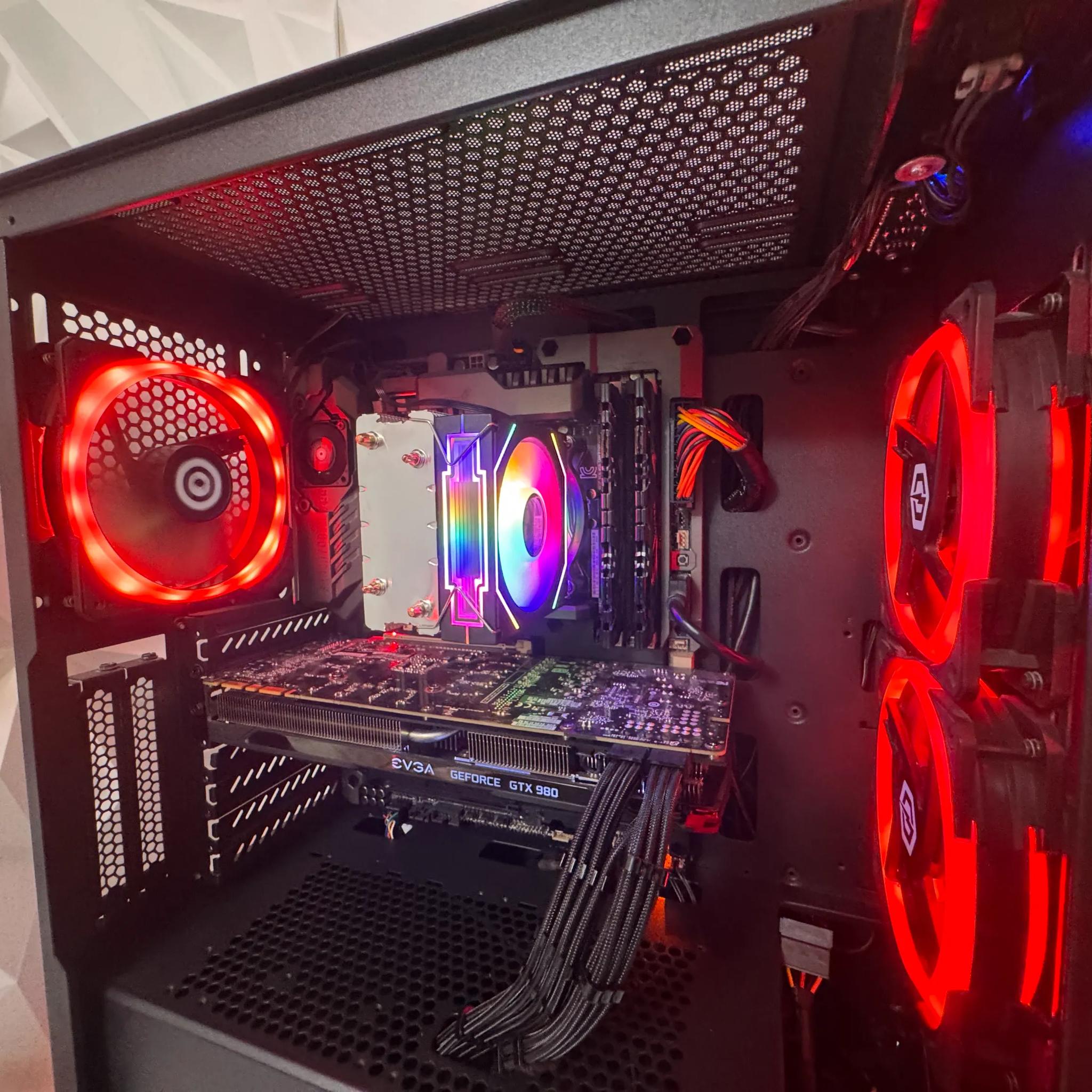 Gaming PC | i7 + GTX 980 | 16GB RAM | 500GB SSD | WIFI + BT