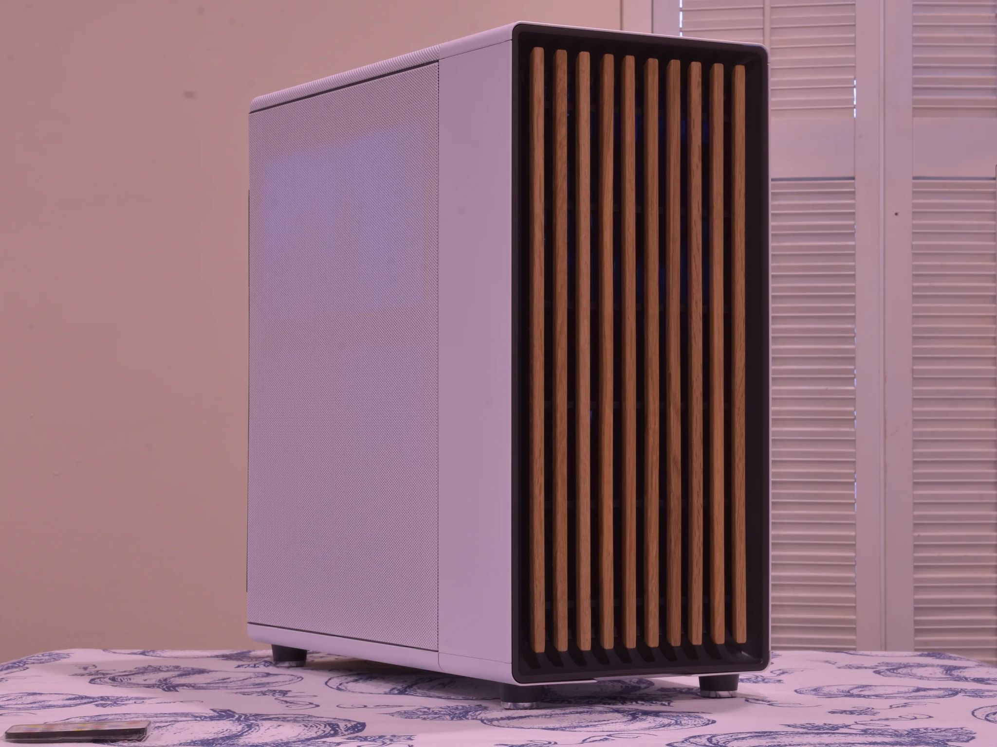 🌲Fractal North🌲 Ryzen 5 5600 | RTX 3070 8GB | 32GB Ram DDR4 | 1TB nVME SSD | Win11 Pro+Wifi+RGB
