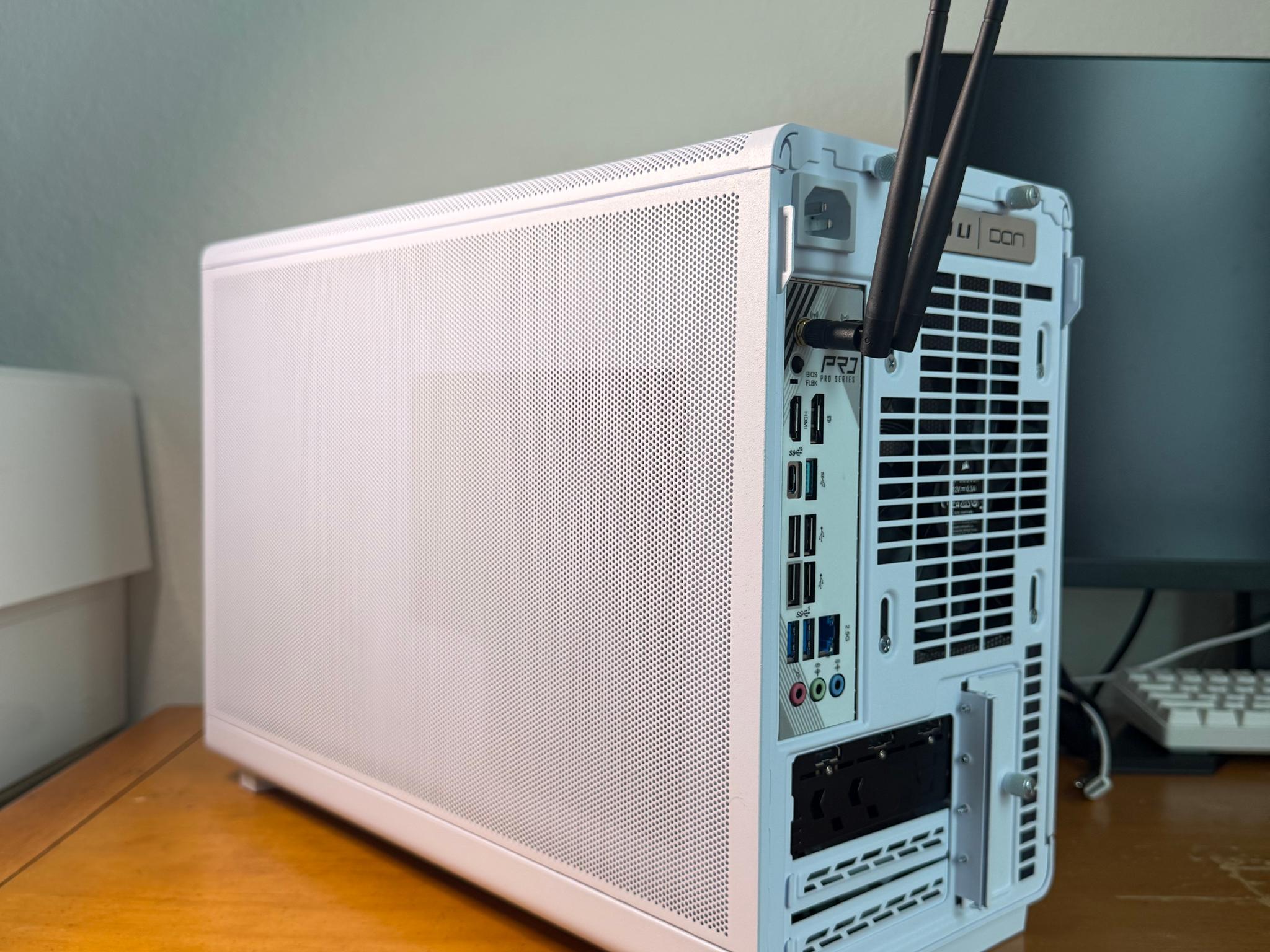 AMD Ryzen 5 9600X | Radeon RX 9060 XT 16GB | 16GB DDR5-6000 | 1TB NVMe | Liquid Cooled | WiFi 6E