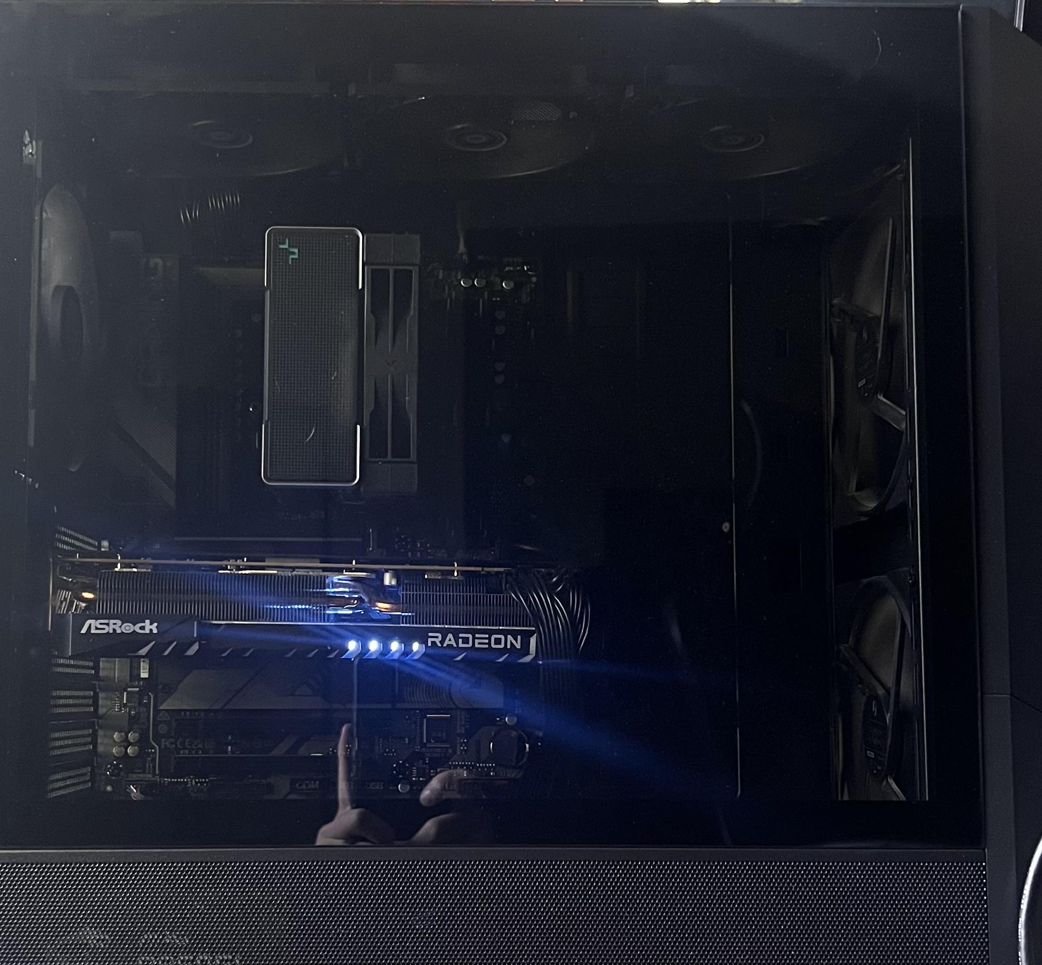 High-End Gaming PC | AMD Ryzen 7 7700X | RX 7800 XT 16GB | 32GB DDR5 | 1TB NVMe