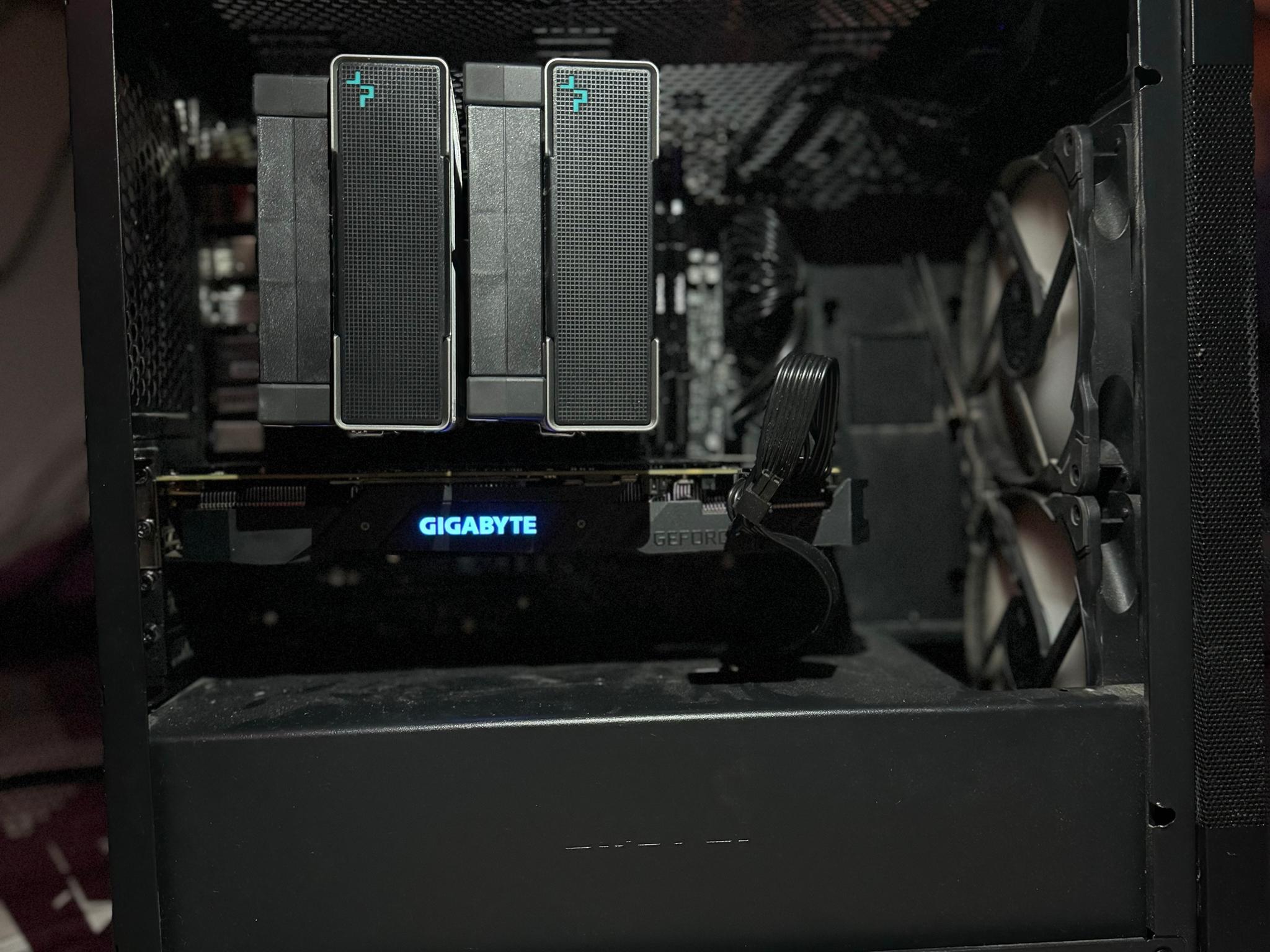 Intel i5 12600K RTX 2070 GAMING PC