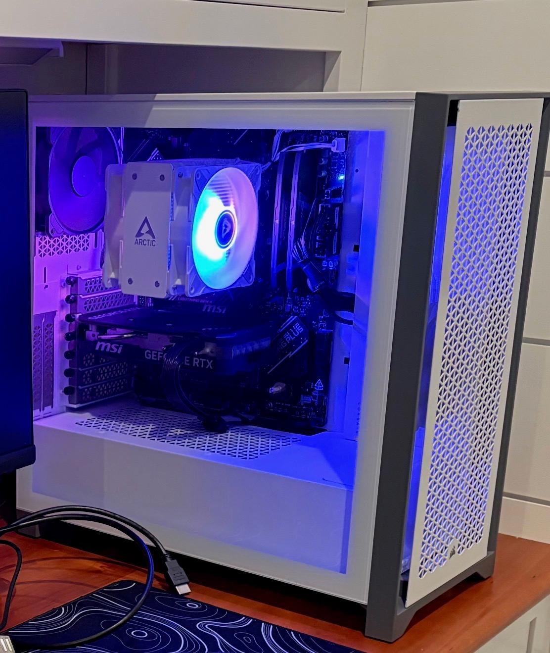 White 1080p High- 1440p Medium Gaming PC. |32 GB DDR5 | Ryzen 5 7600X | 1TB Storage |