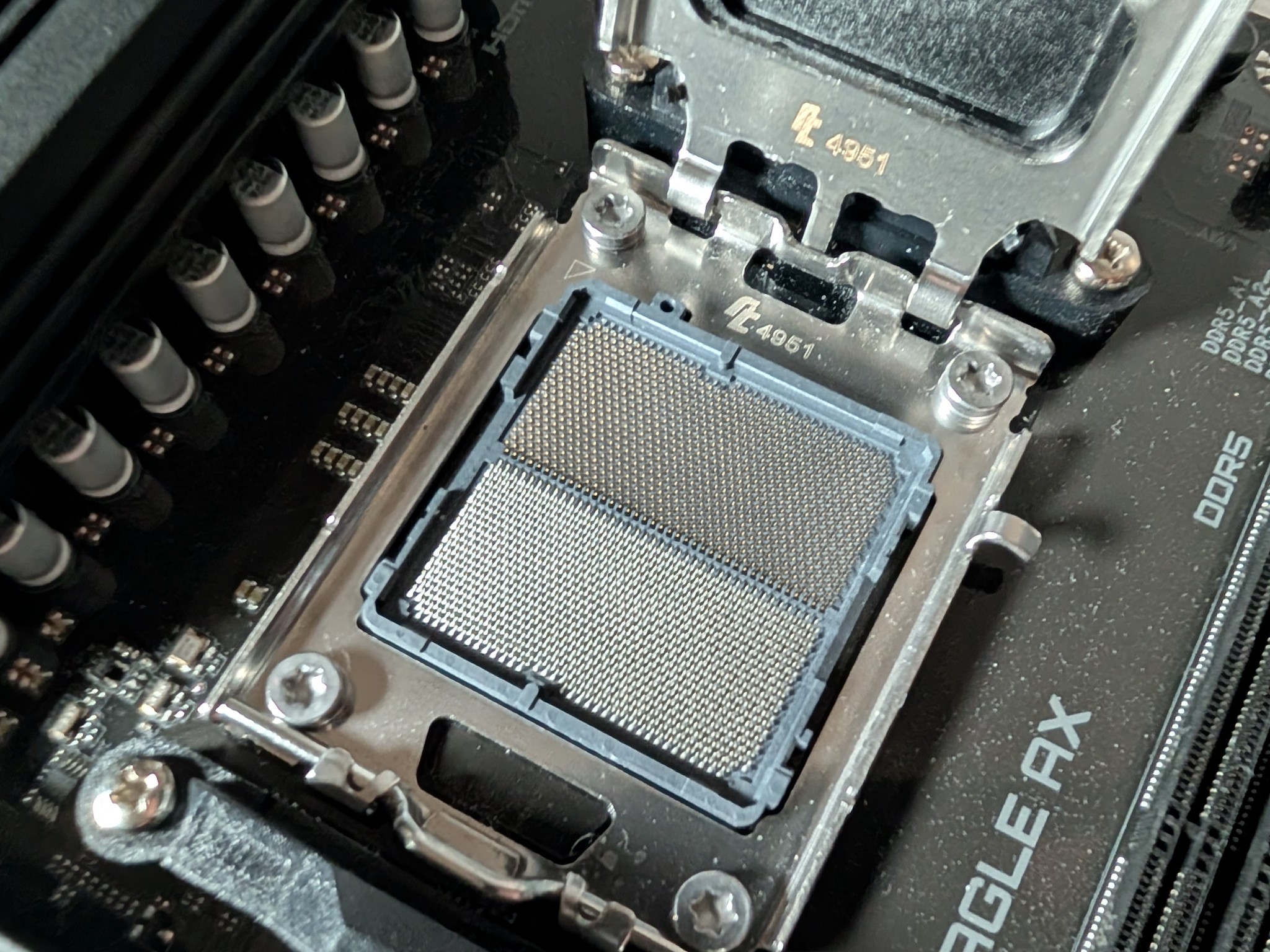 7800X3D + B650 Bundle