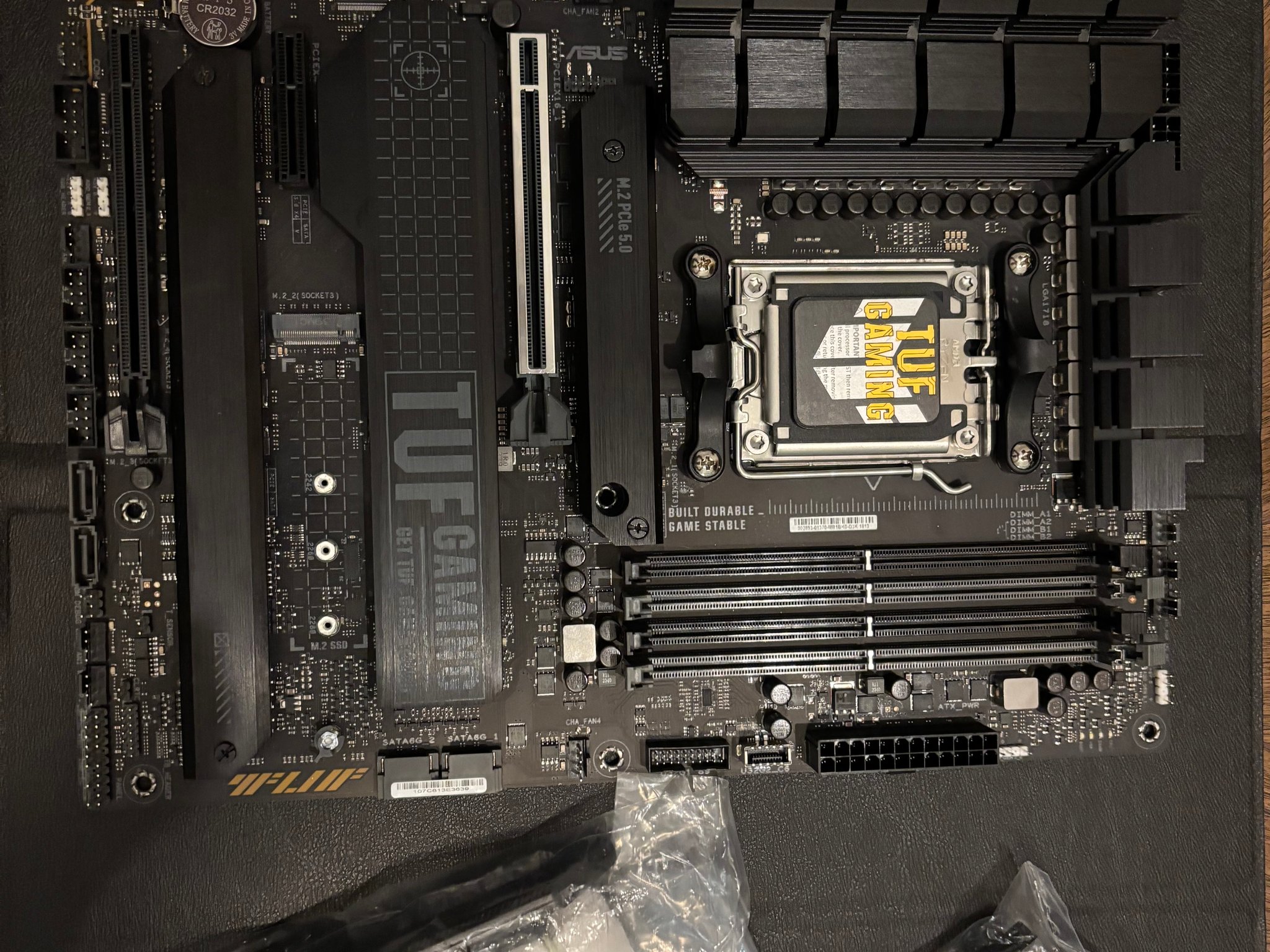 ASUS TUF Gaming X670E-PLUS WIFI X670E AM5 DDR5 ATX Motherboard Wi-Fi 6E HDMI