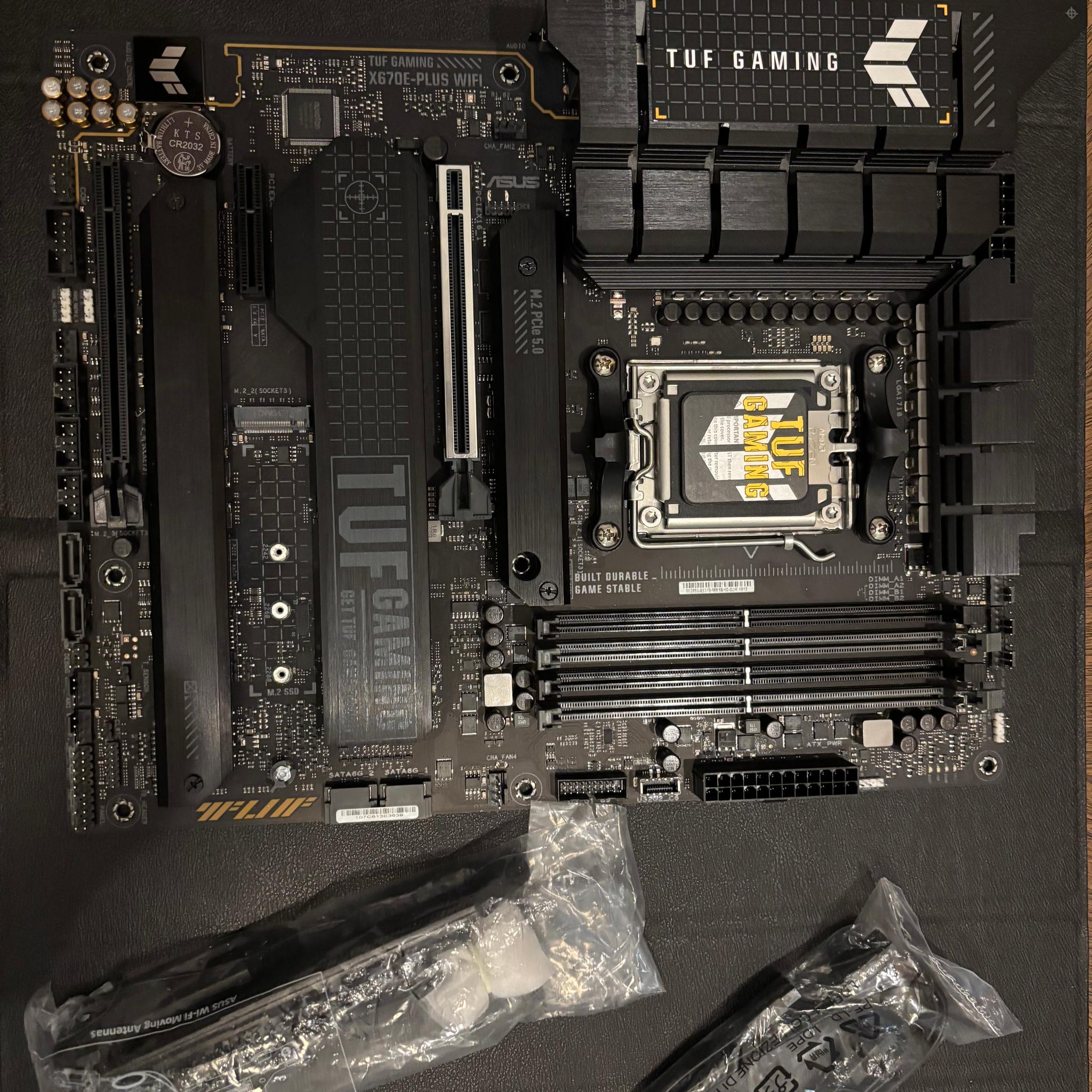 ASUS TUF Gaming X670E-PLUS WIFI X670E AM5 DDR5 ATX Motherboard Wi-Fi 6E HDMI