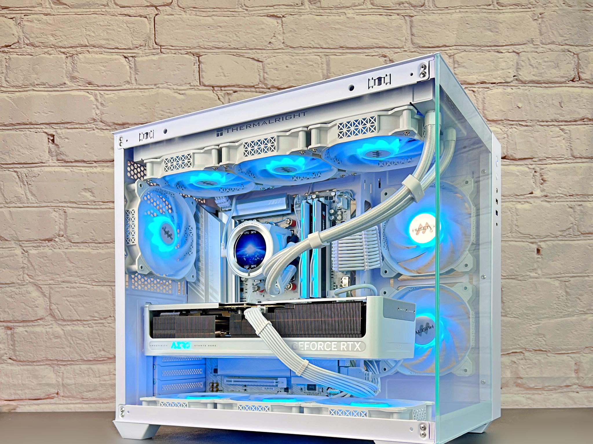 RTX 5070 TI Aero 7800X3D 32GB DDR5 2TB M.2 Win 11 Pro