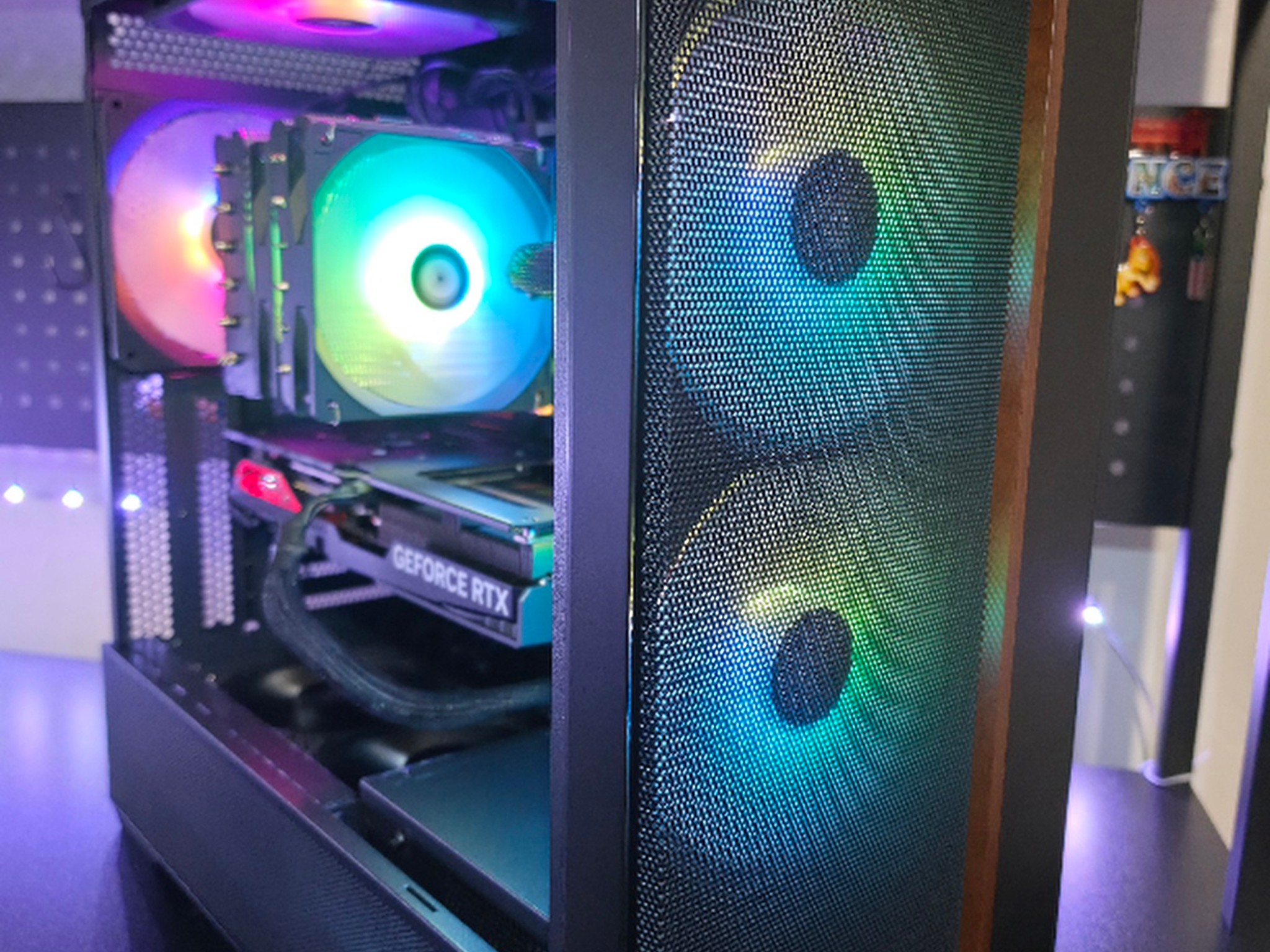 Custom Mid Level Gaming PC Build