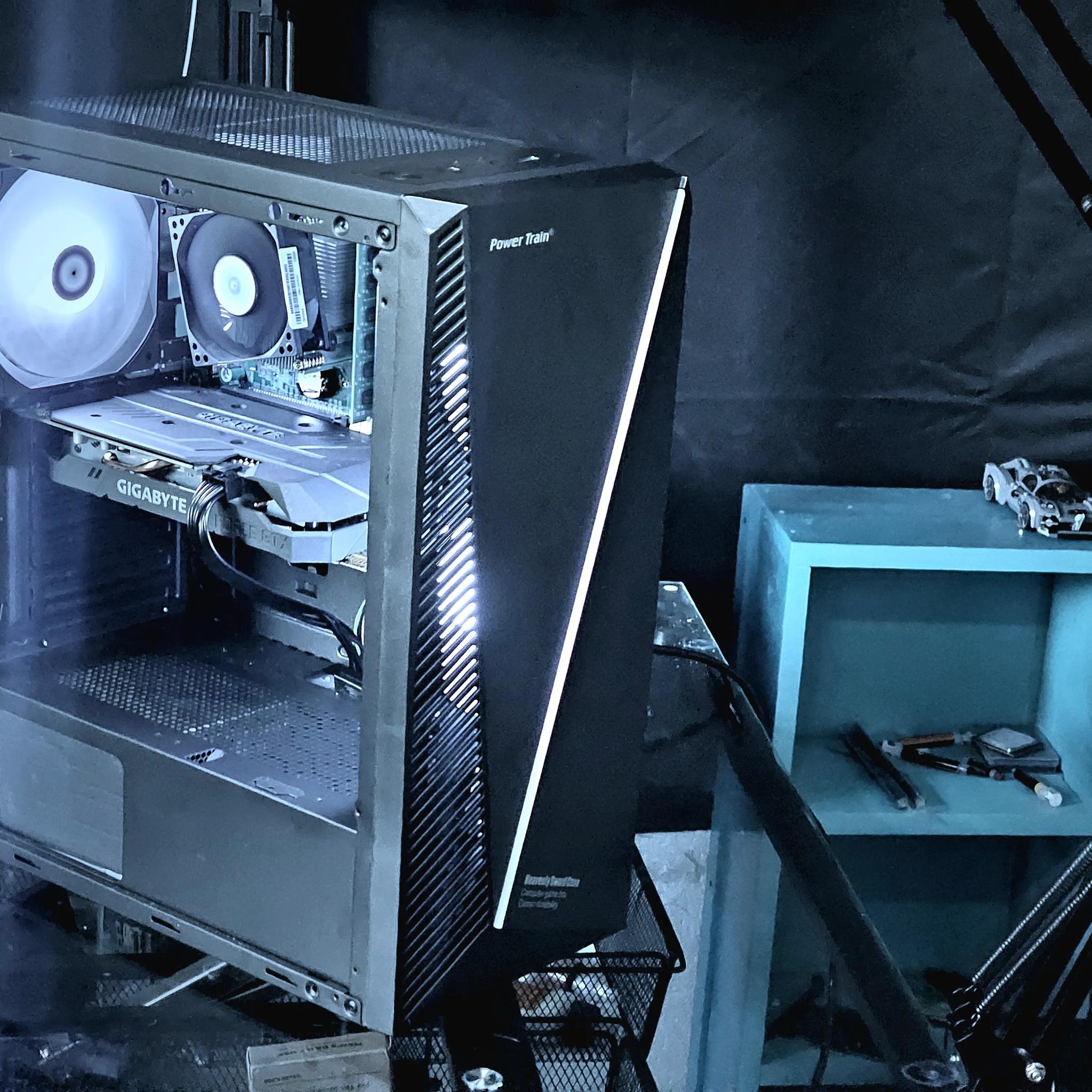 E3 1225v3 Gaming PC Computer