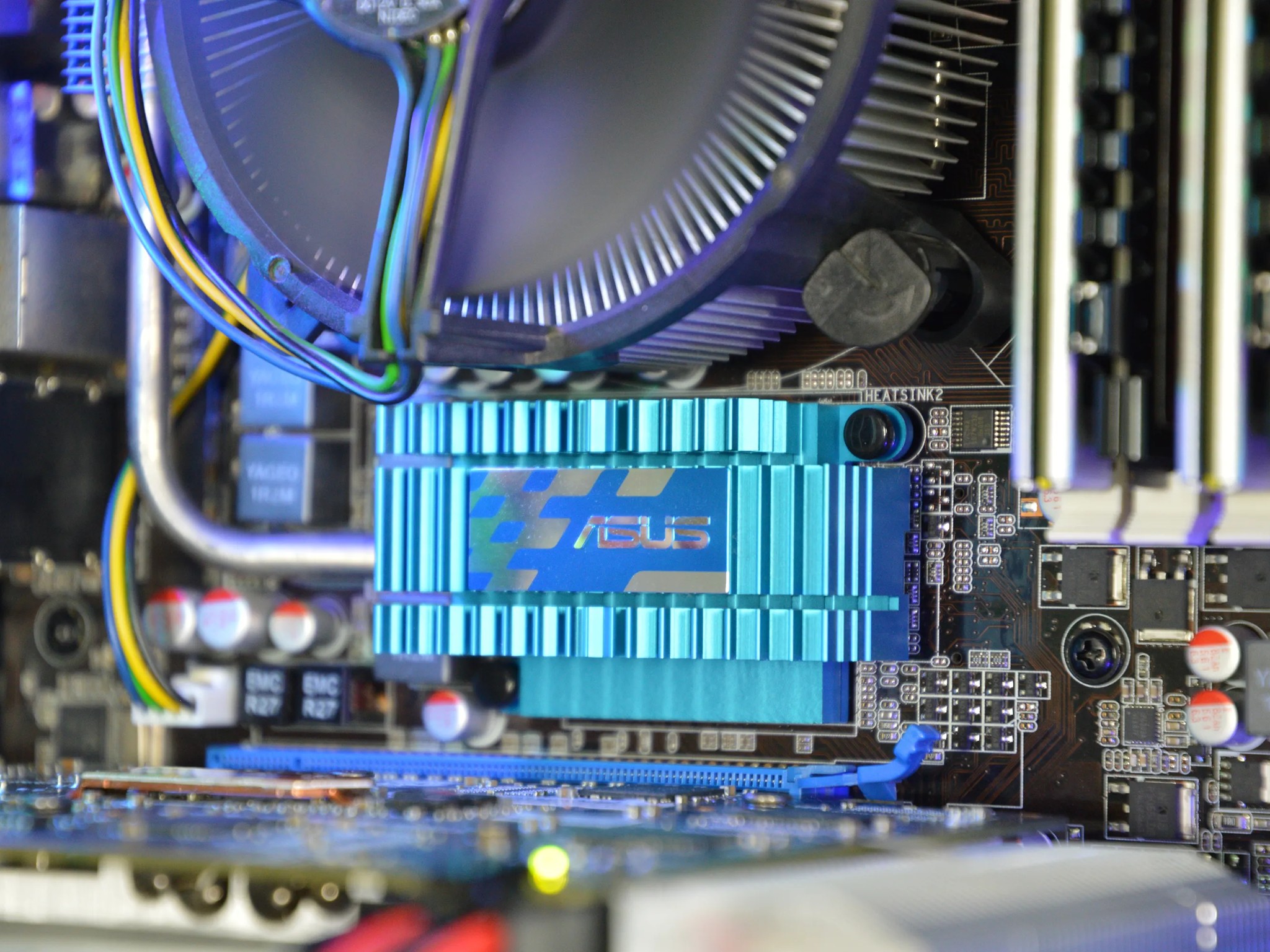 ⚫🌈| GTX 760 | INTEL i7-920 OC | 24GB DDR3 RAM | 250GB SSD + 640GB HDD | Midnight Candy |