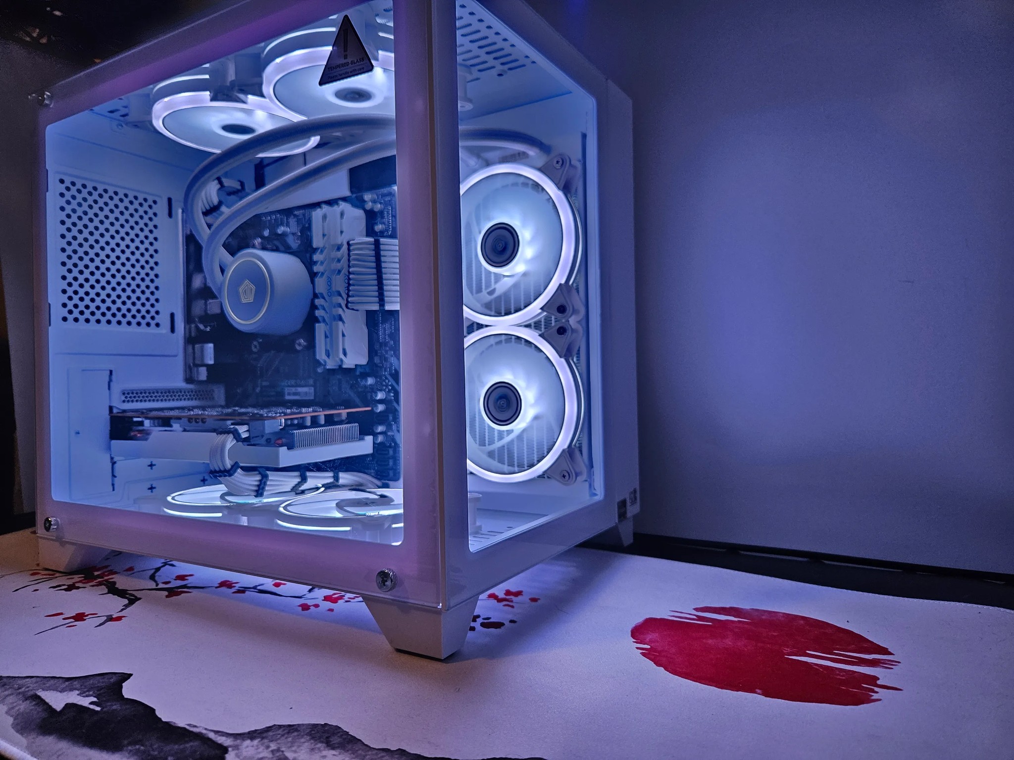 Liquid Cooled Frosty Gaming Rig Ryzen 5 / 32GB / 2TB / RX6600