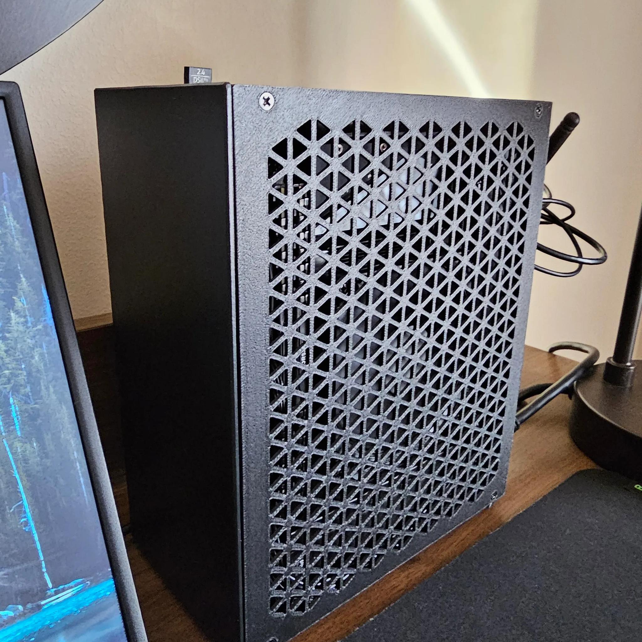 Mini-ITX SFF Backpack Gaming PC