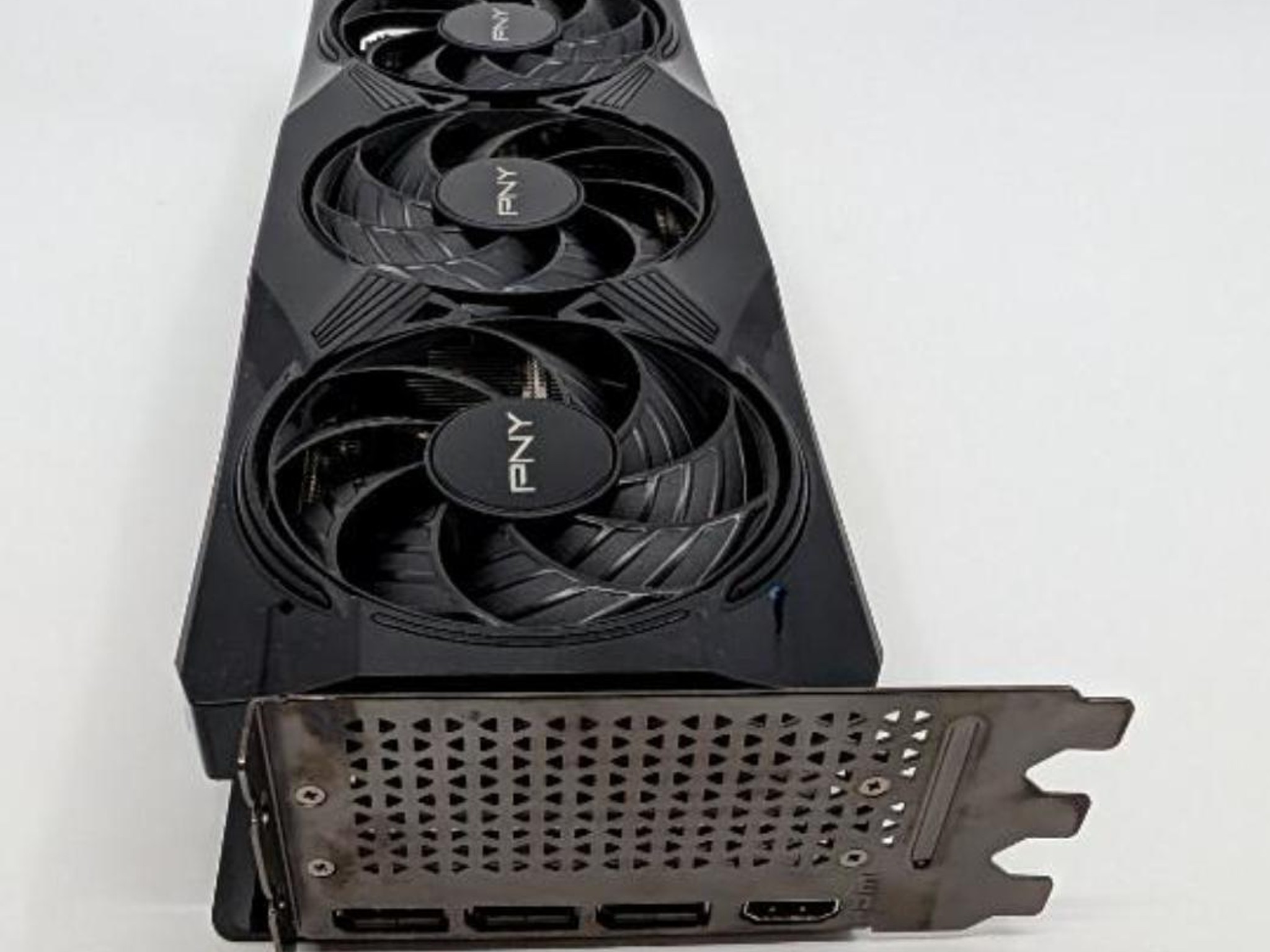 MINT PNY NVIDIA GeForce RTX 5070 Ti OC Triple Fan Graphics Card 16GB GDDR7