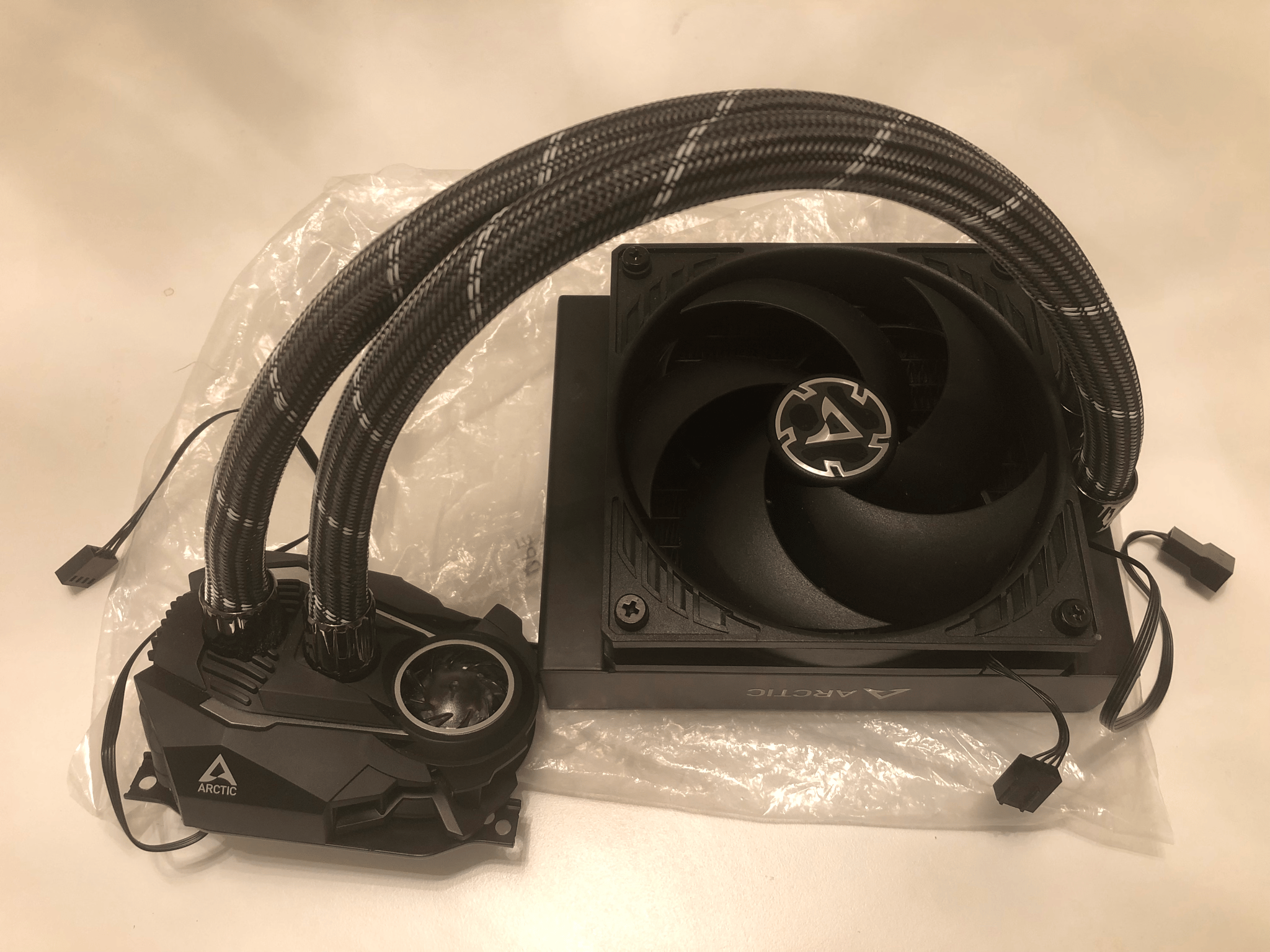 ***Like New*** ARCTIC Liquid Freezer II 120mm CPU Cooler