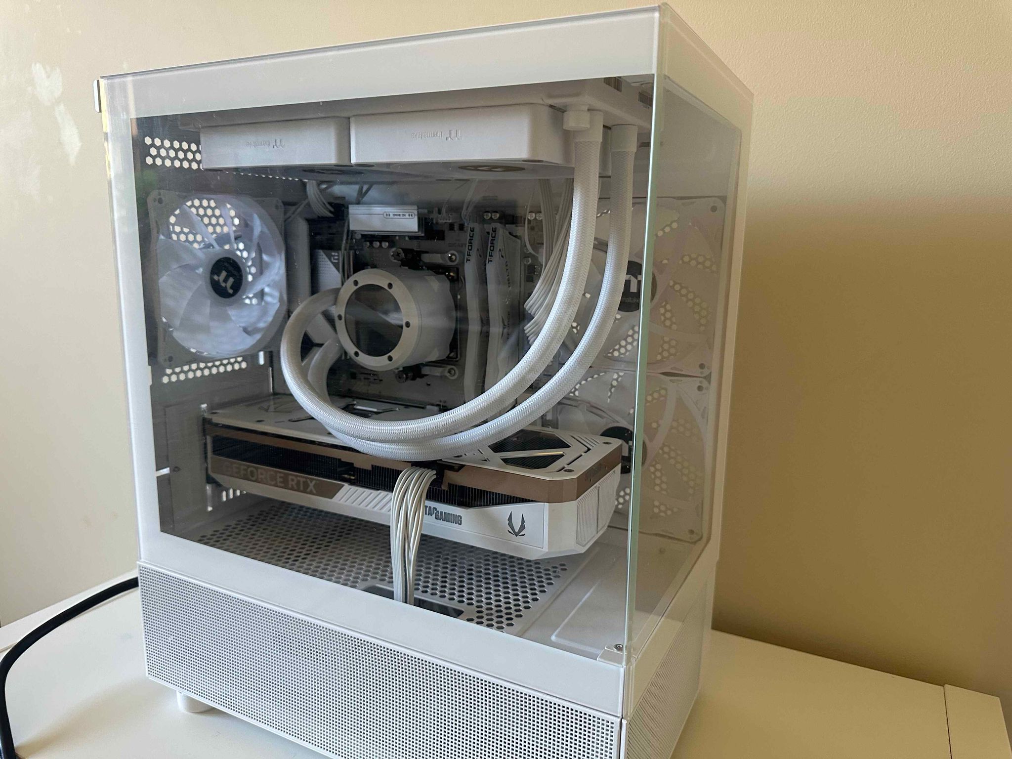 NEW All White Gaming PC - RTX 5070 Ti | Ryzen 7 7800X3D | 2TB SSD | 32GB DDR5