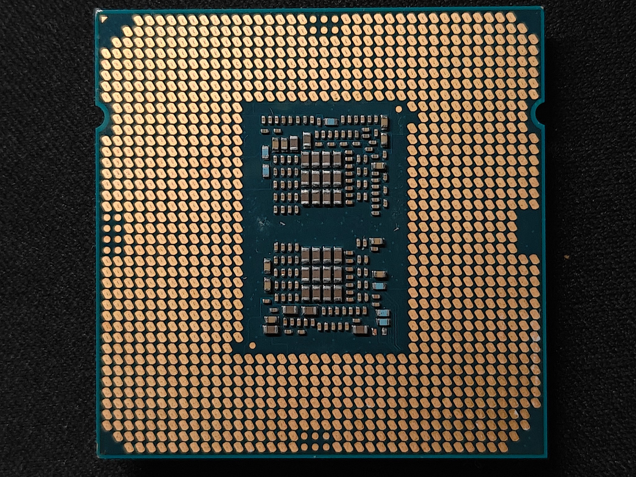 Intel Core i9-10900K, 10-core 20-thread LGA1200 CPU