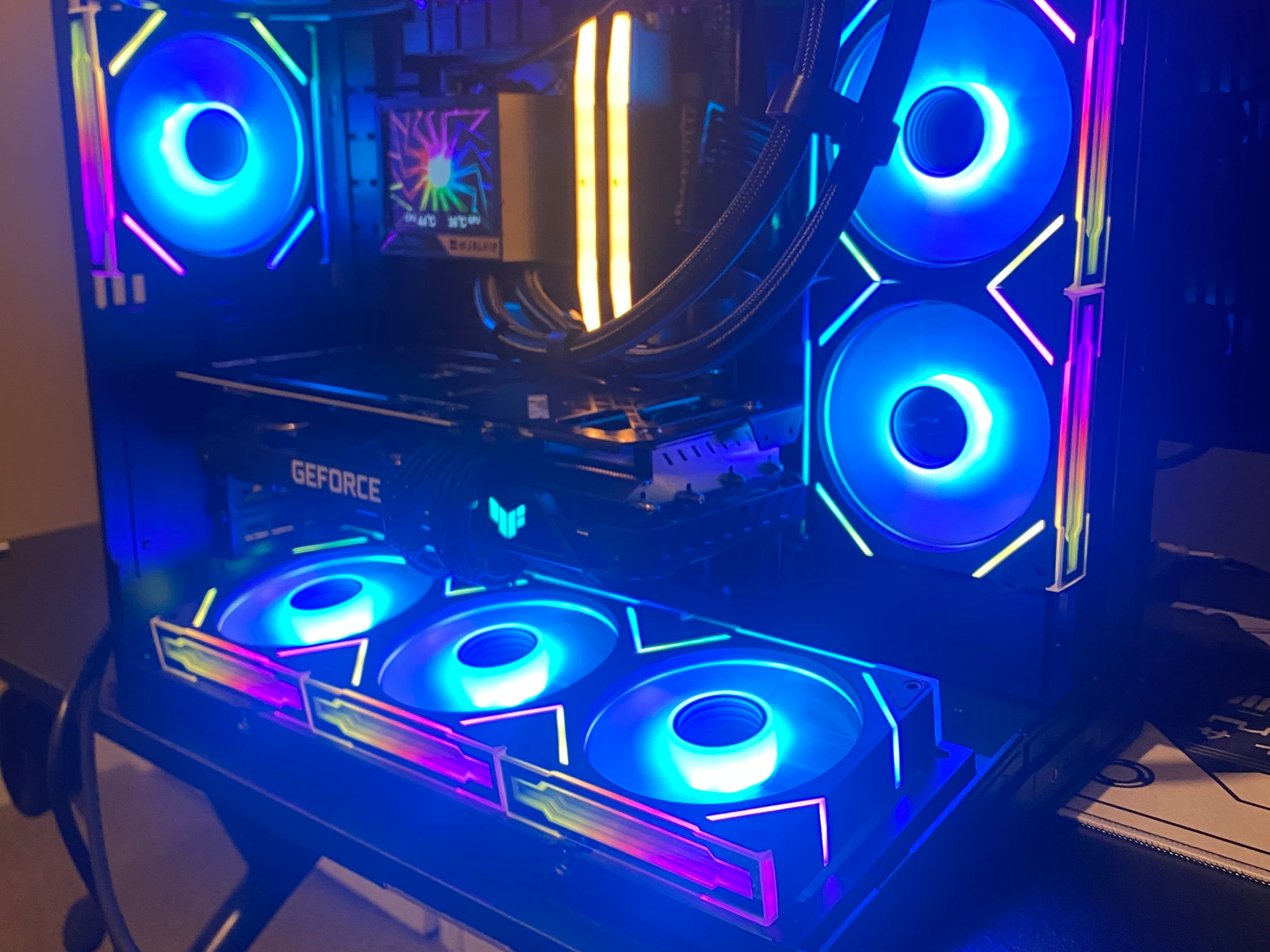 HIGH-PERFORMANCE GAMING PC | RYZEN 7 7700X | ASUS TUF RTX 3070 | 32GB DDR5