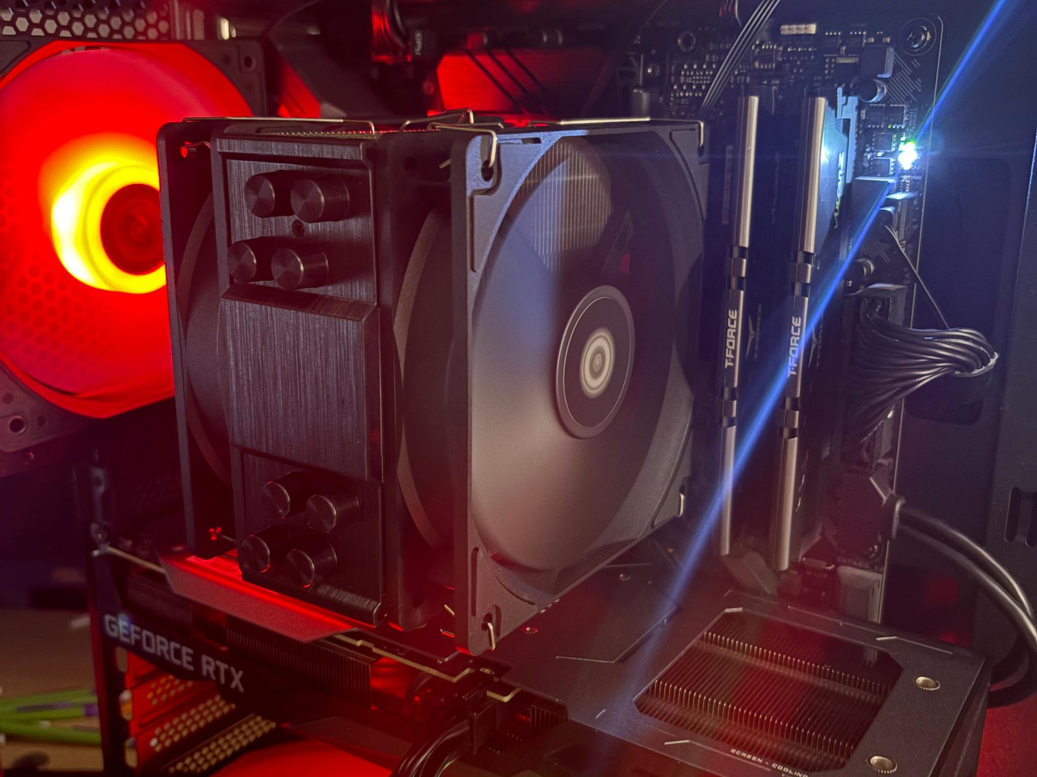 GeForce RTX 3060 Ti Custom Gaming PC - Ryzen 5 5600X, 16GB RAM (3200mhz)