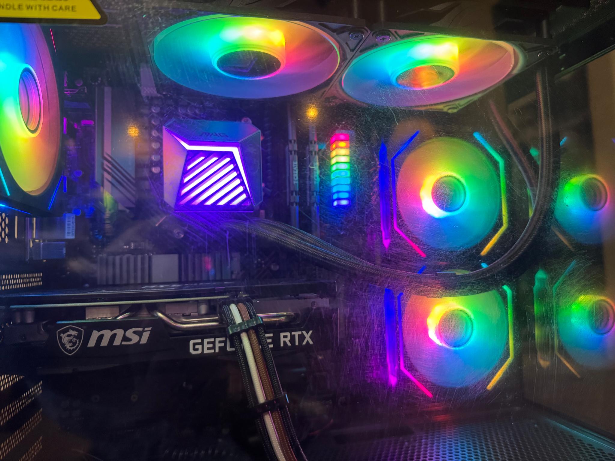 Rock solid AMD Ryzen 5 5500, RTX 3050, 32G MEM, 2 NVME (1TB each), AIO cooler, RGB. And much more.