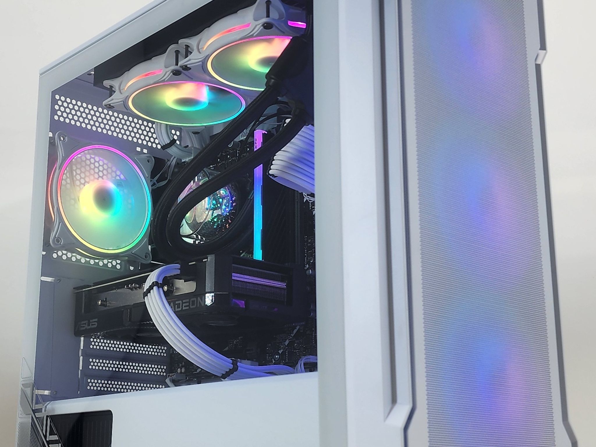 Gaming PC i5-14400F 16GB RAM 1TB SSD RX 7600 XT 16GB Windows 11 Computer