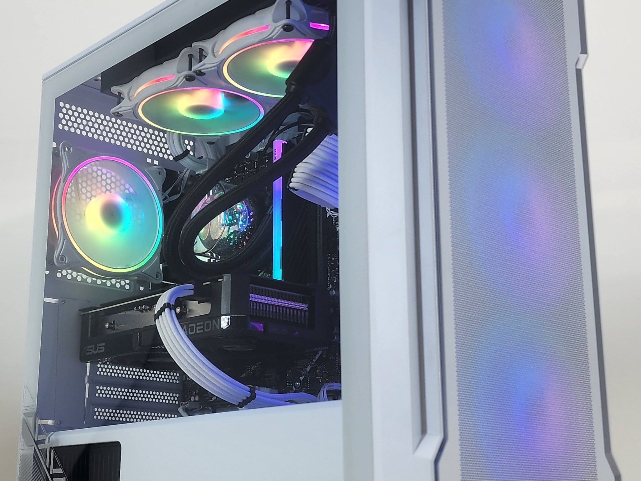 Gaming PC i5-14400F 16GB RAM 1TB SSD RX 7600 XT 16GB Windows 11 Computer