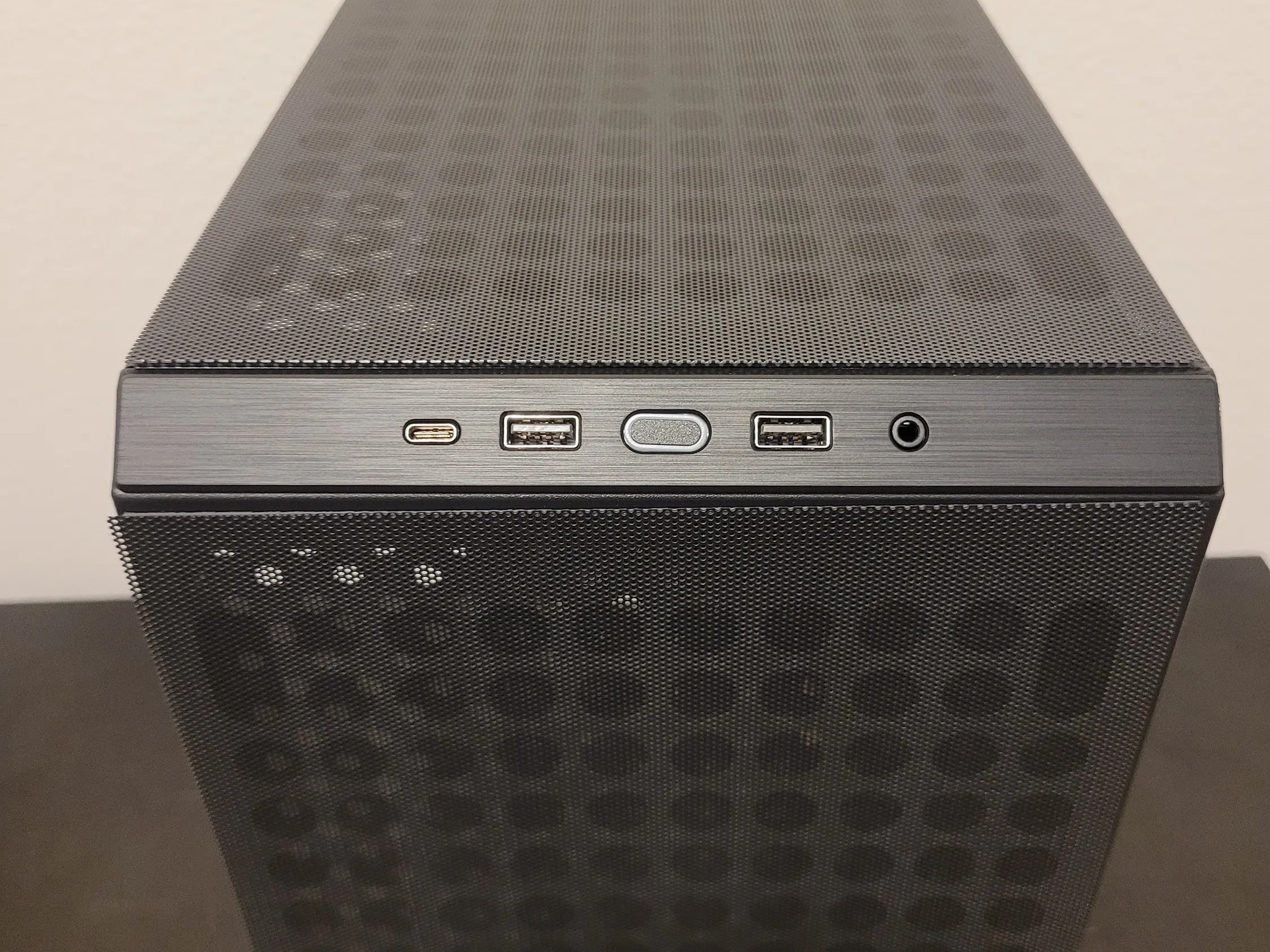 Budget Gaming PC // i7 4770 // 1660 Super // 1TB SSD // 16GB DDR3