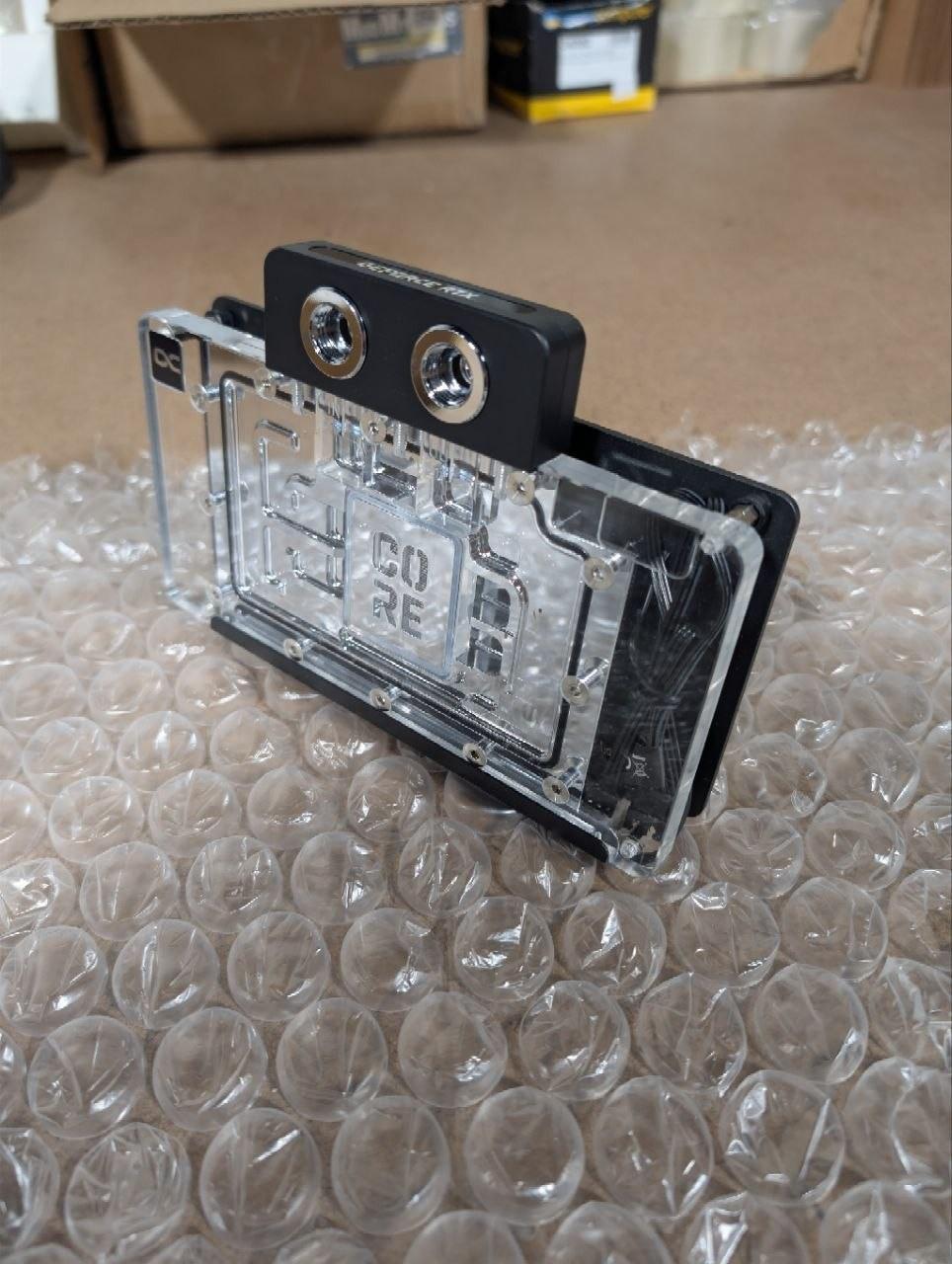 Alphacool Core Geforce RTX 5080/5070Ti Reference Waterblock with Backplate