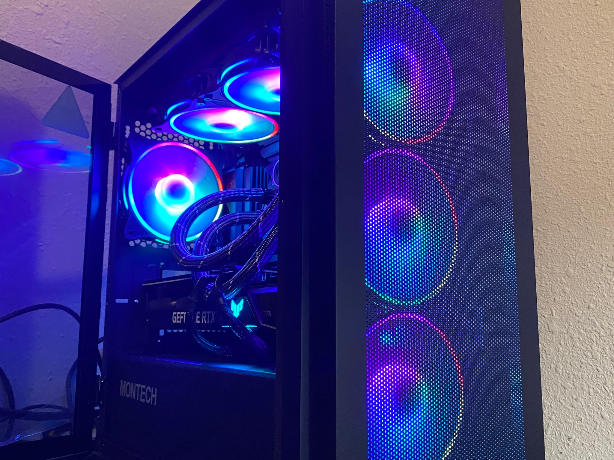 Black Opal II 12700k 32GB DDR5 RTX 3070 2TB NVME 