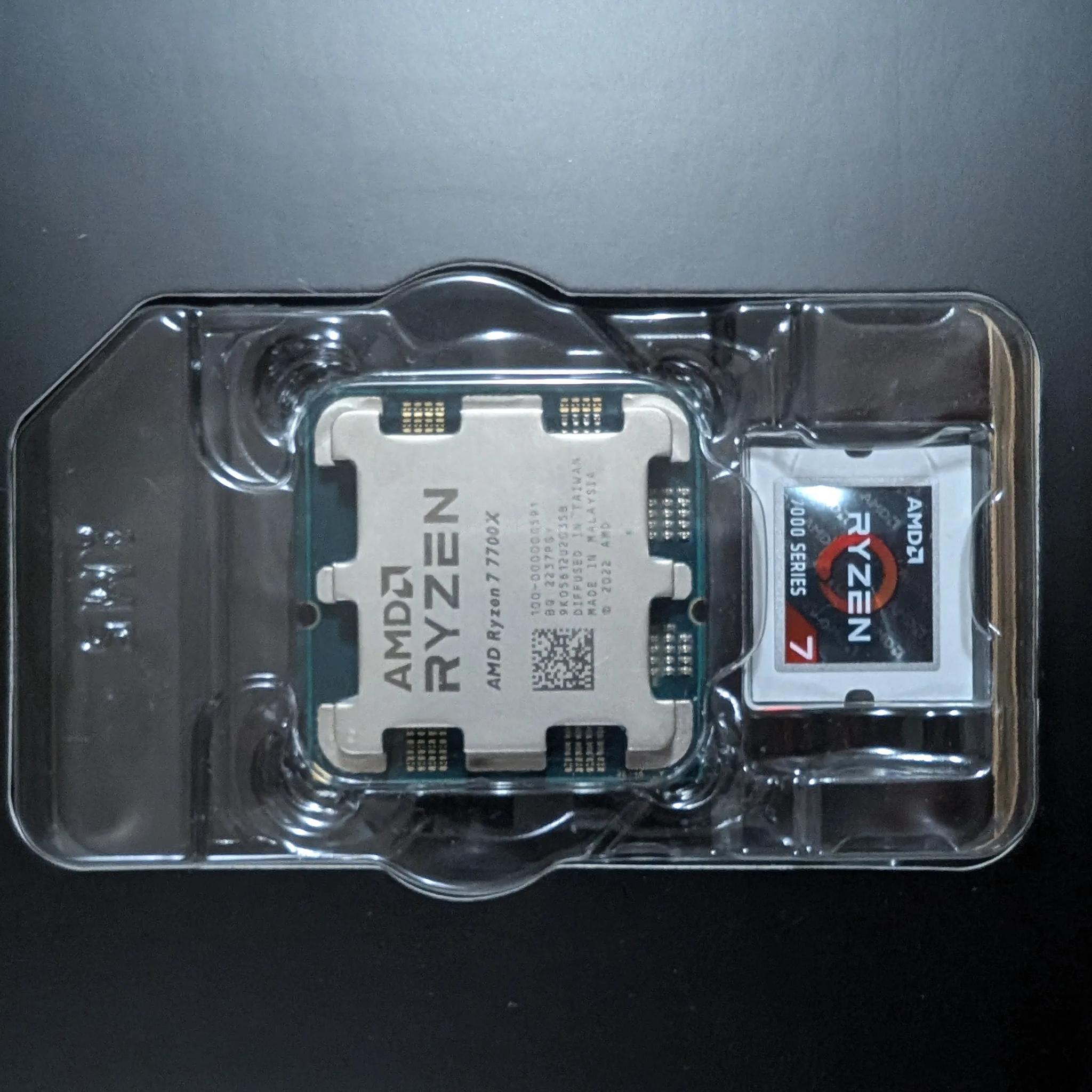 AMD Ryzen 7 7700x CPU AM5 lightly used