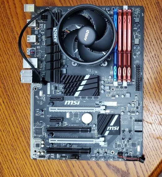 Pre-Owned MSI 7693 Ver5.1 Motherboard AMD FX 8350 CPU & Cooler Plus 32 GB AM3 Memory