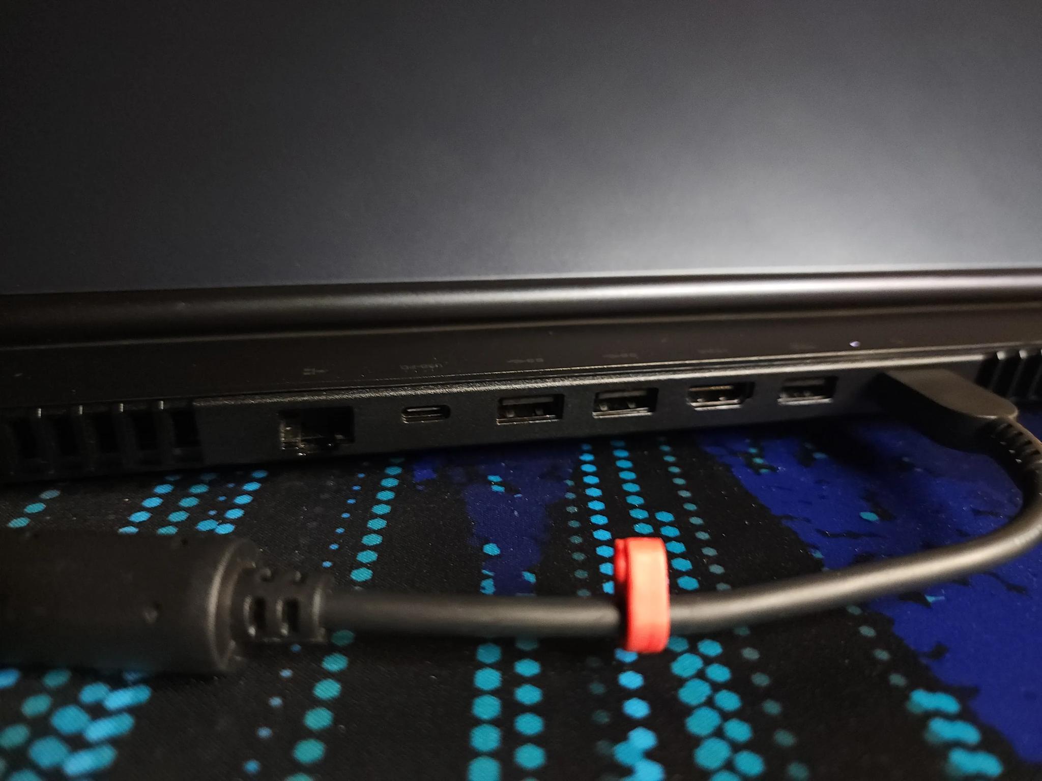 Lenovo Legion 5 15ACH6 15.6" (RTX 3050 Ti, AMD Ryzen 7 5800H, 16GB RAM, 512 SSD)