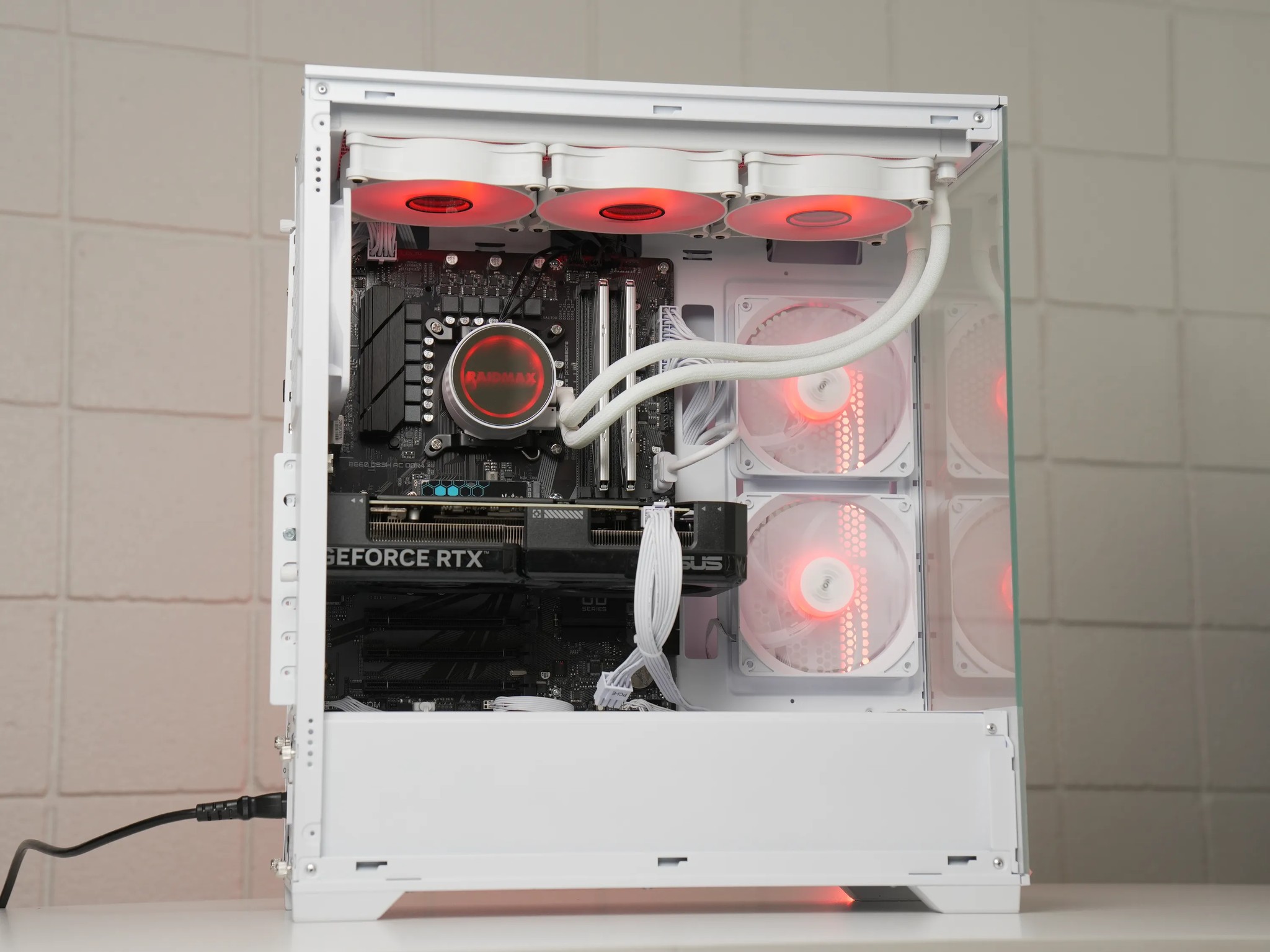 RTX 4070 Gaming PC | INTEL i5 12600KF | 32GB RAM | 1TB SSD | Windows 11 | Liquid cooling |
