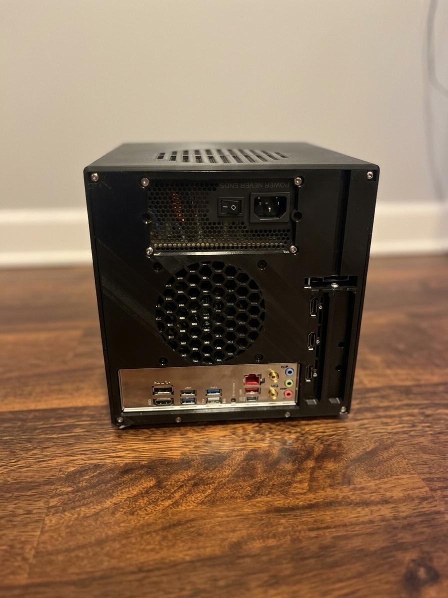 SteamBox - 9060XT Ryzen 8400F - Custom Faceplates - Get the experience!