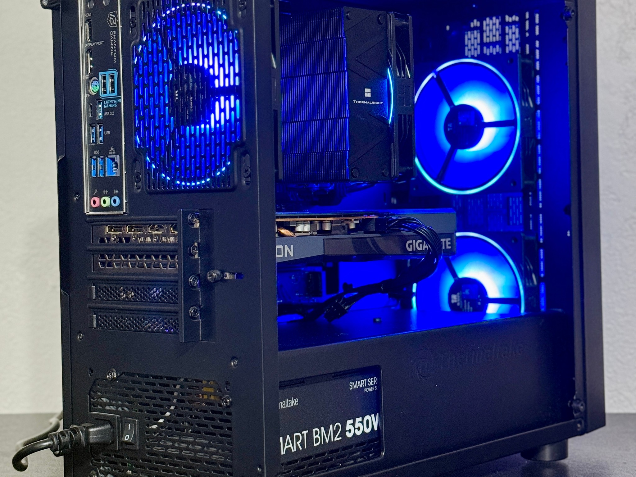 Custom Gaming PC - Ryzen 5 5600, RX 6650XT, 16GB/1TB NVME