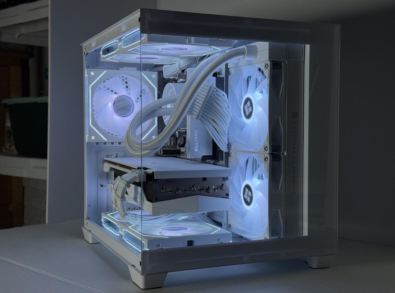 🌐Snowstorm Beast🌐| RX 6700 XT | Ryzen 5 5600 | 1TB