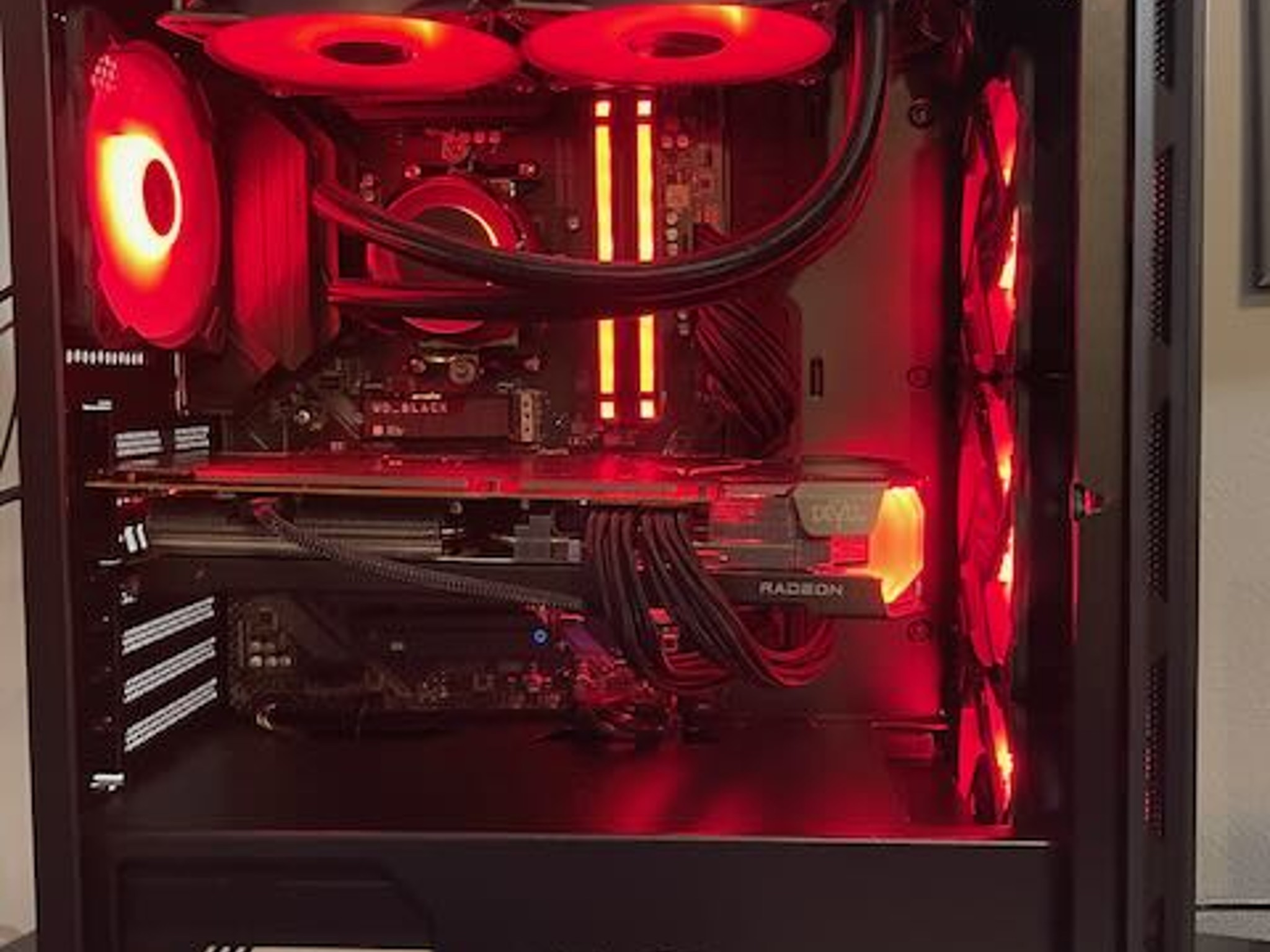 Shadow Fury! Gaming PC w/ Ryzen 5 5600X, RX 6700 XT, 32 GB DDR4, 1 TB NVMe, and lots of RGB