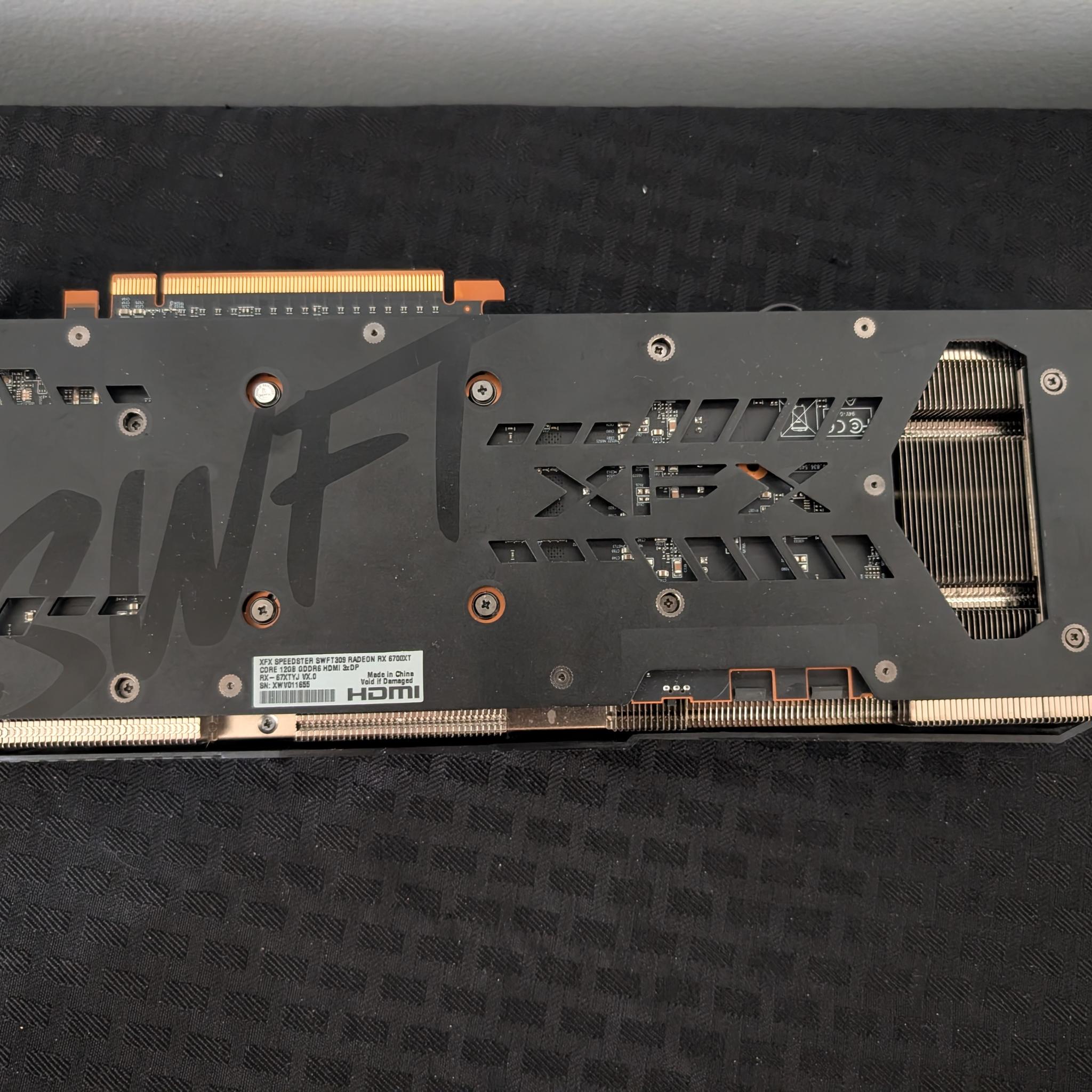 XFX Speedster QICK 319 BLACK RX 6700 XT