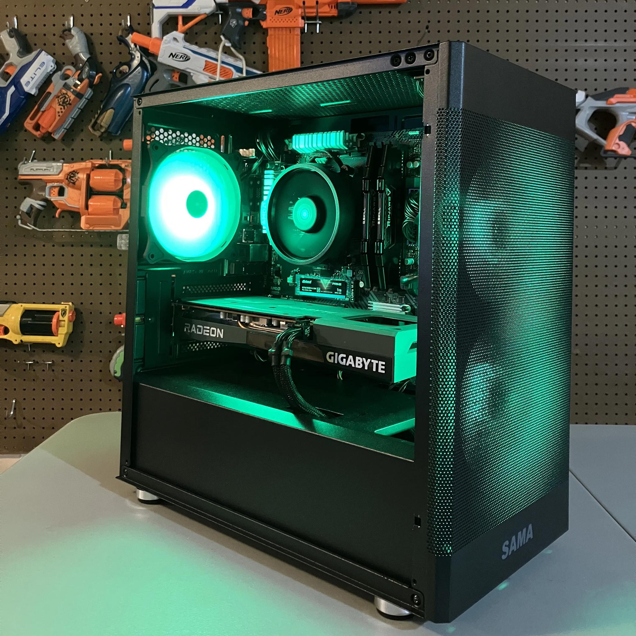 Ryzen 5 3600 and RX 6600xt Gaming PC