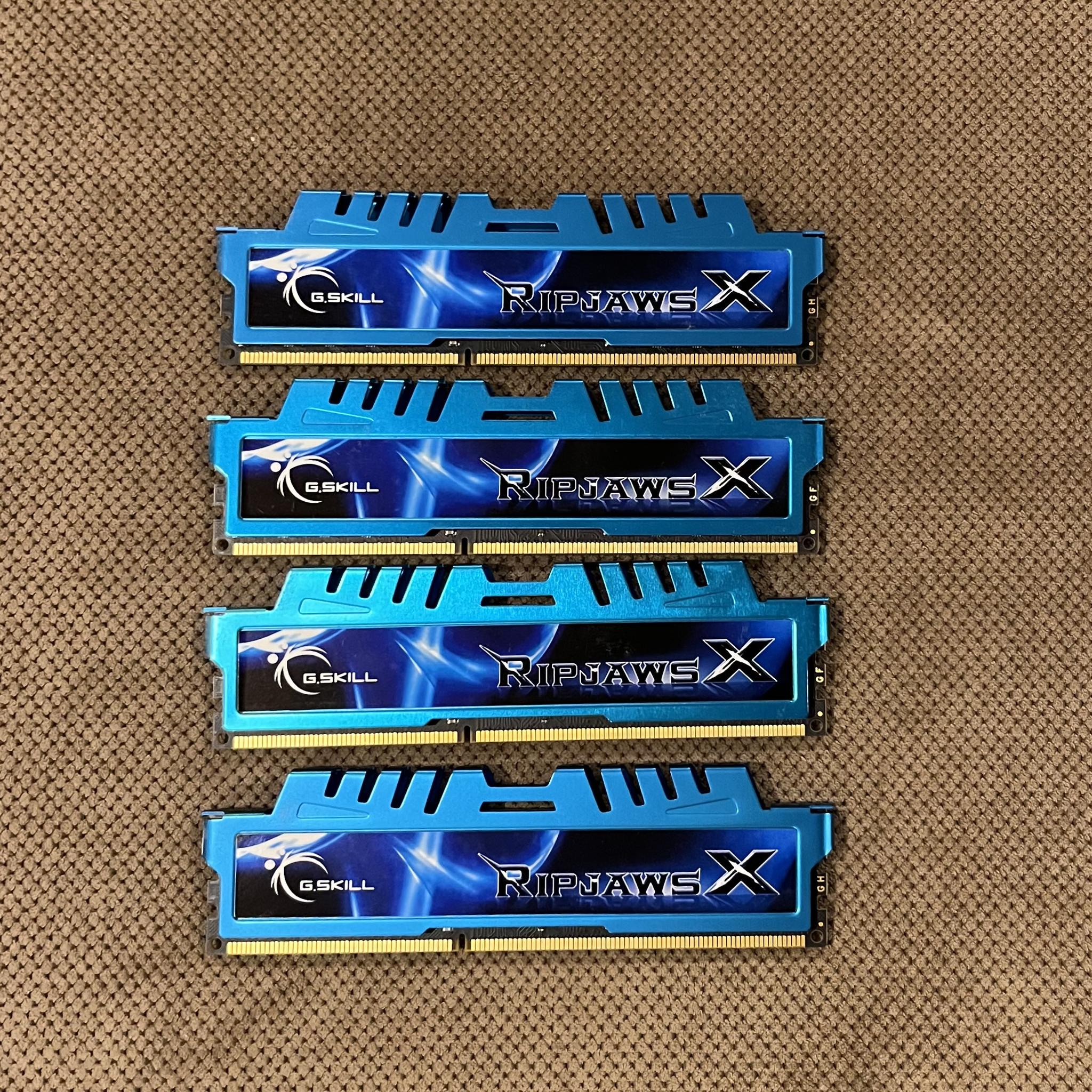 4x 8GB G.Skill Ripjaws X DDR3-1866 RAM