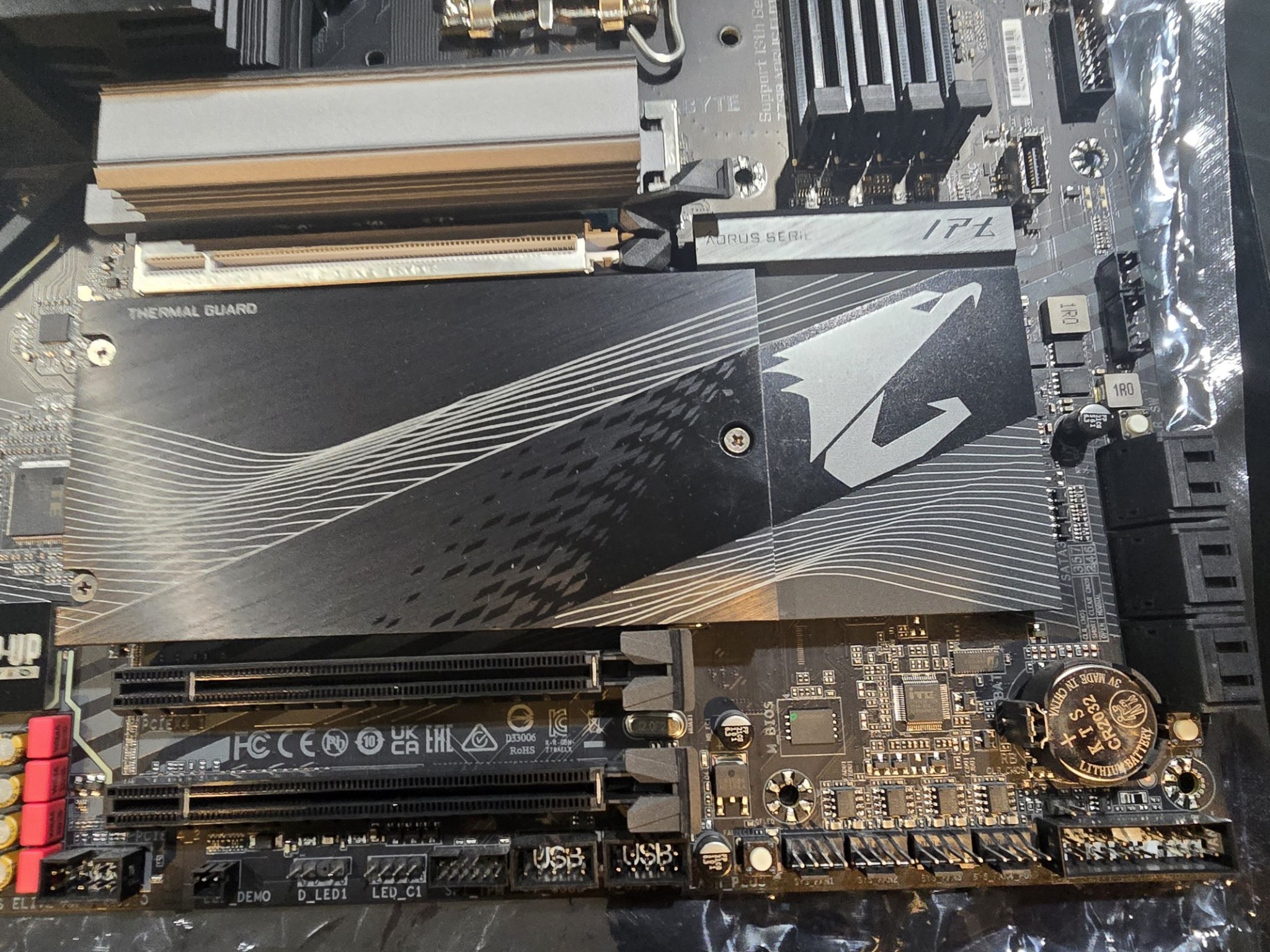Intel i9-12900K + Gigabyte Z790 AORUS Elite AX Combo