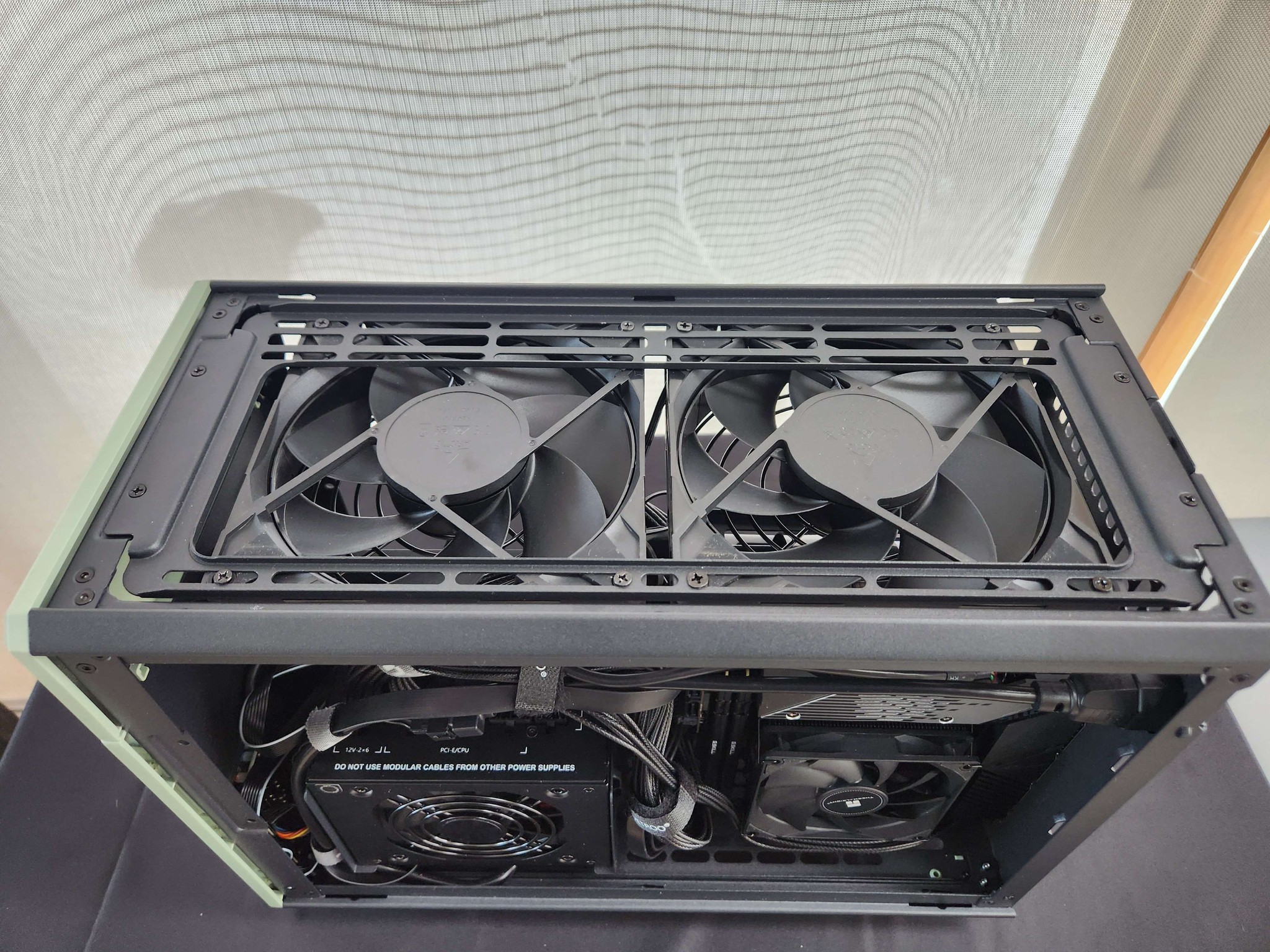 🍀RTX 5070 | Ryzen 7 7700 | 32GB DDR5 | 2TB NVMe | WiFi | SFF | Windows 11