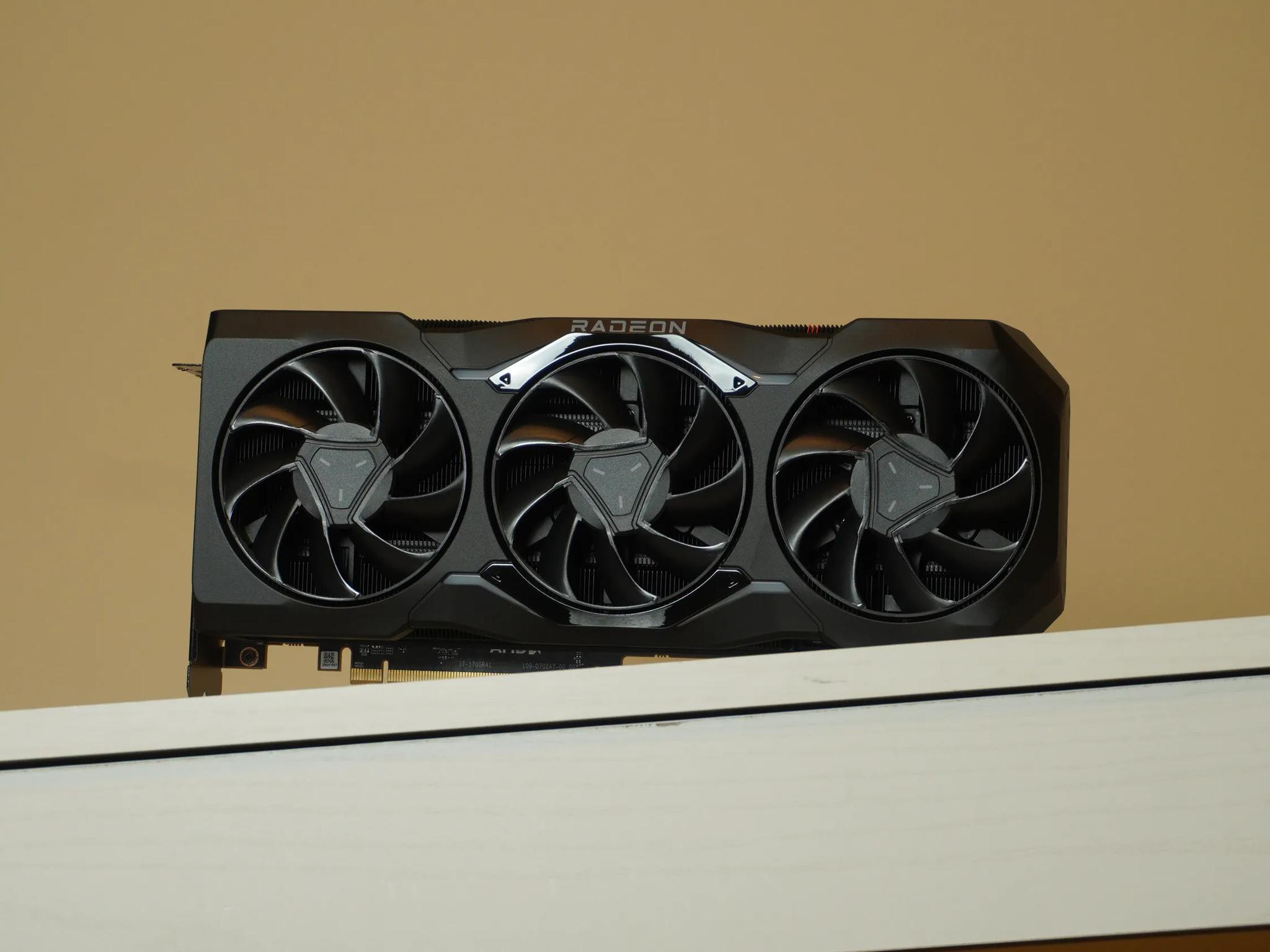 RX 7900 xtx Reference Model