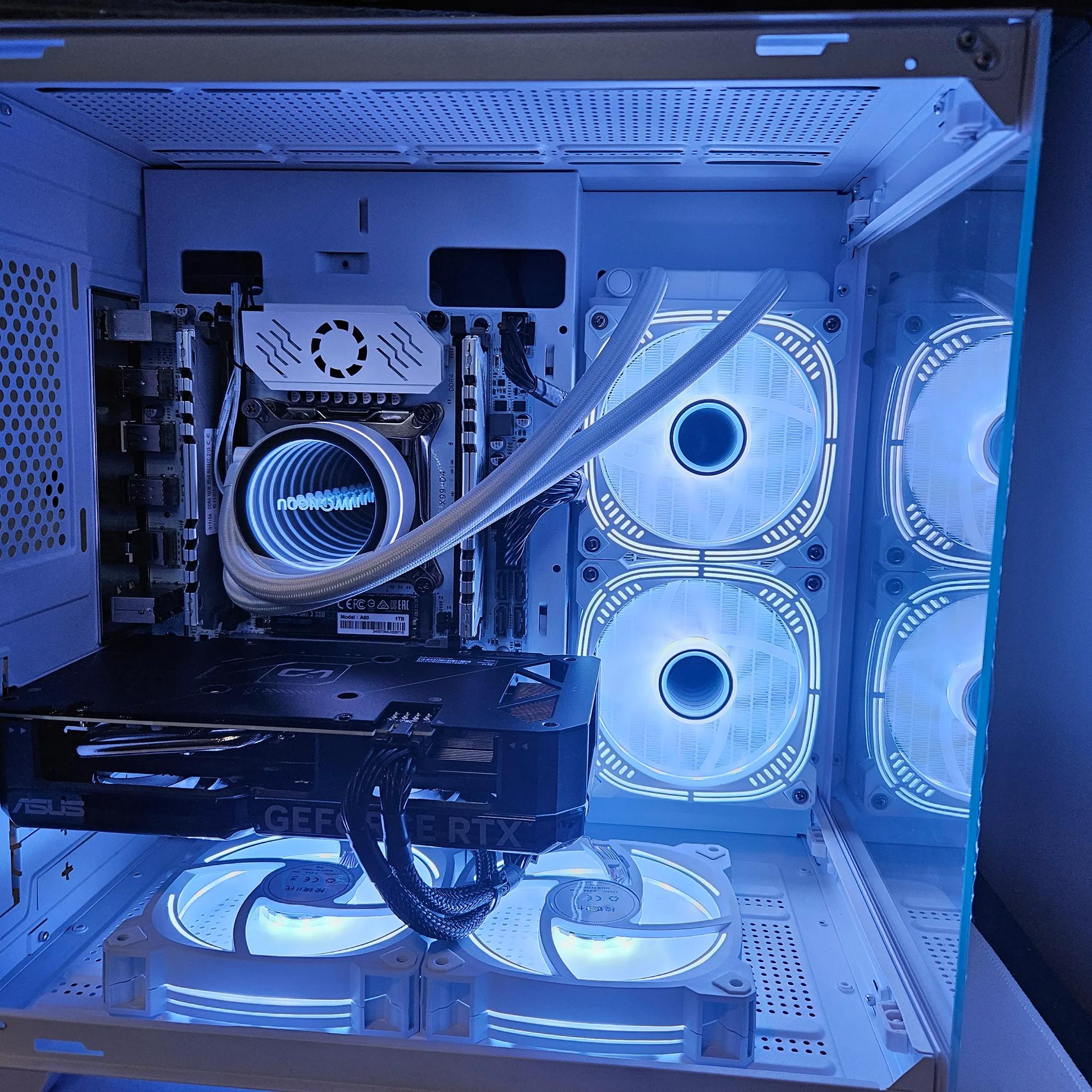 Arctic BEAST intel 14 core / 64GB RAM / 1TB SSD / RTX 4060TI