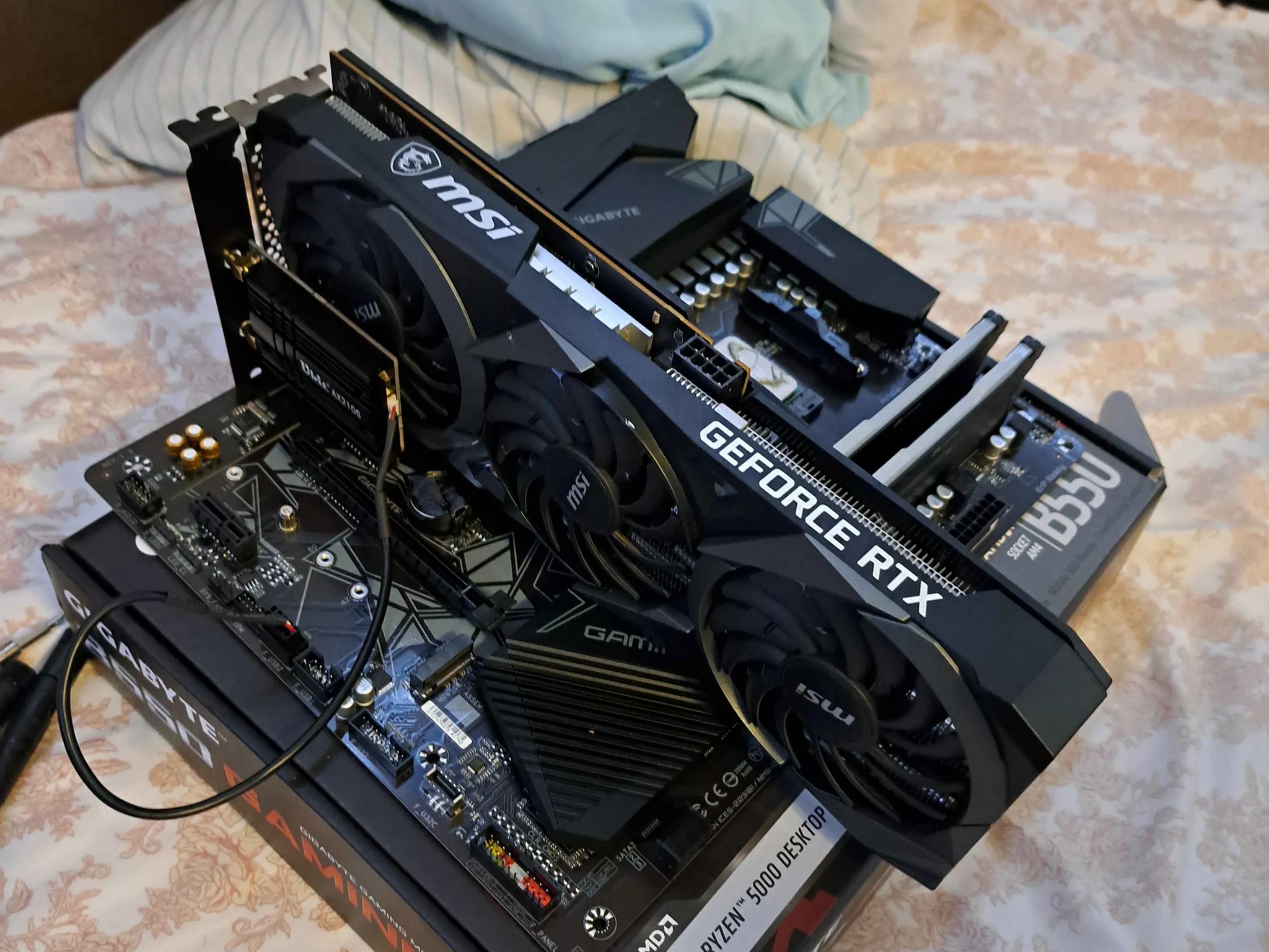 MSI RTX 3060 Ti VENTUS 3X 8G OC LHR