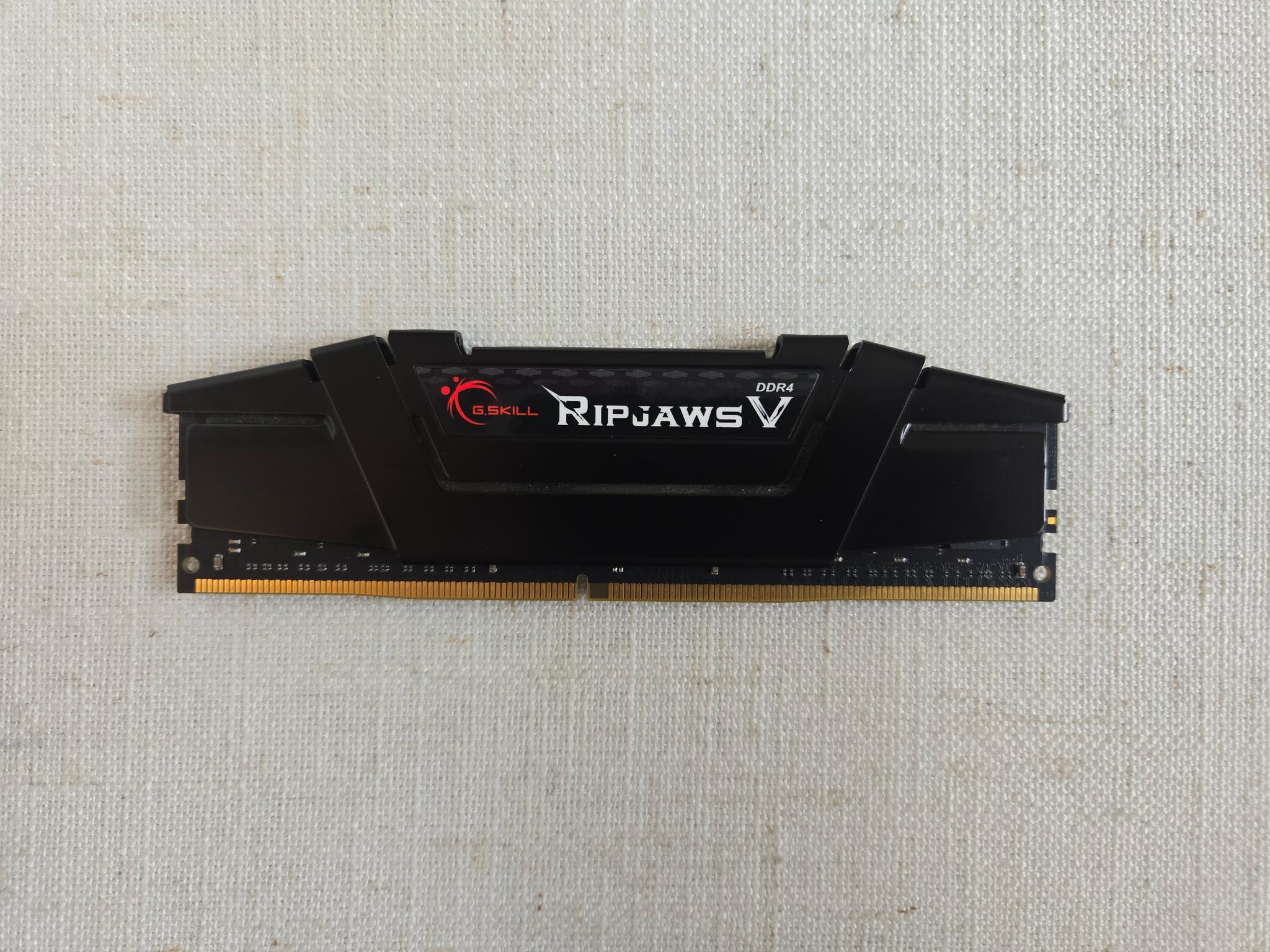 16GB DDR4-3200 (G.Skill Ripjaws V) - Used