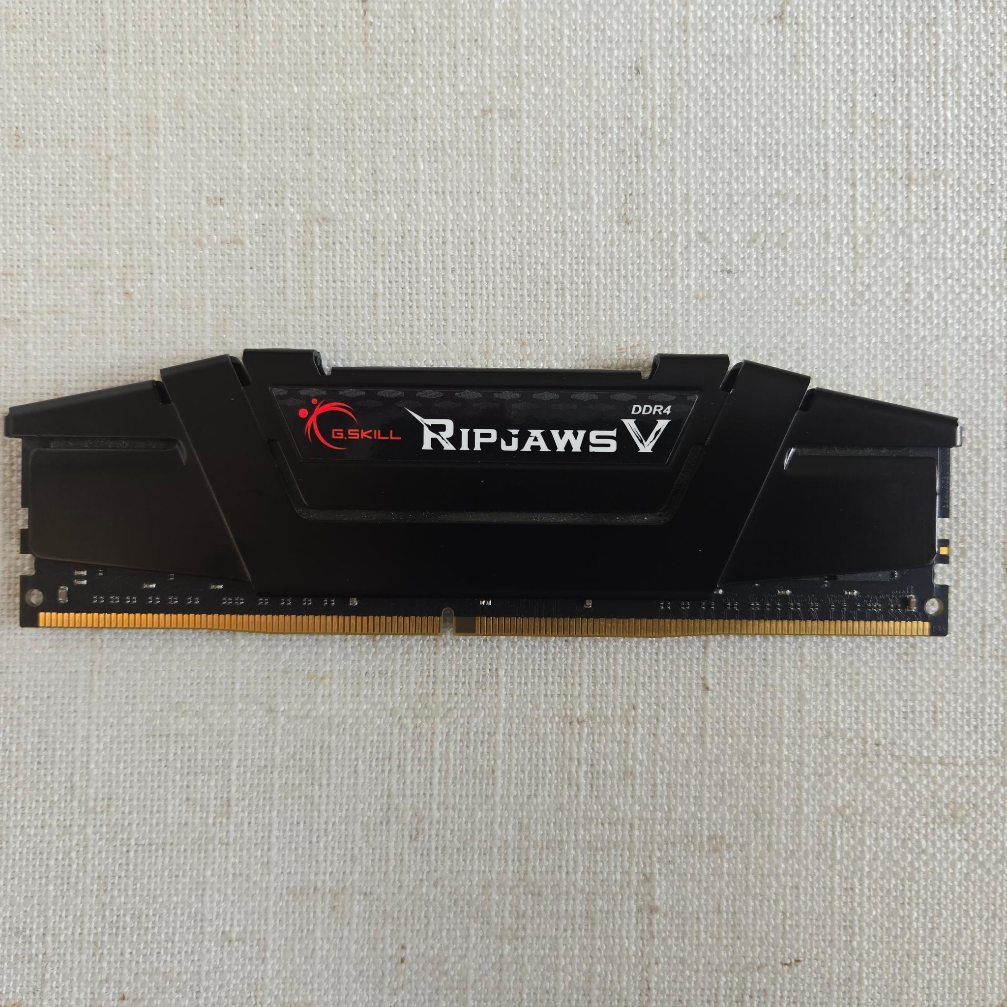 16GB DDR4-3200 (G.Skill Ripjaws V) - Used