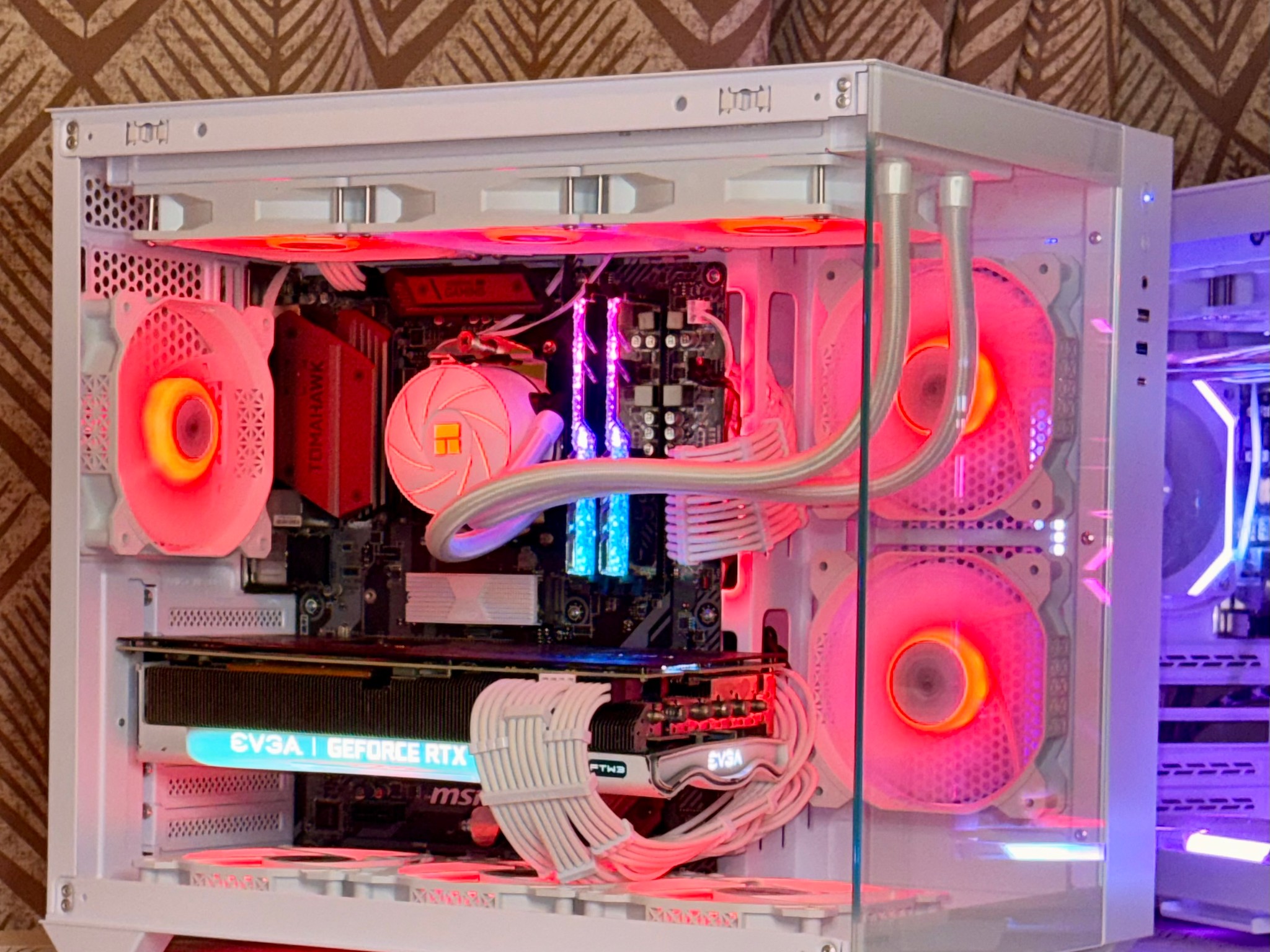 White Ranger Gaming PC | RTX 3080 FTW3 Ultr + Ryzen 7 3700X – (Free Xbox One X)