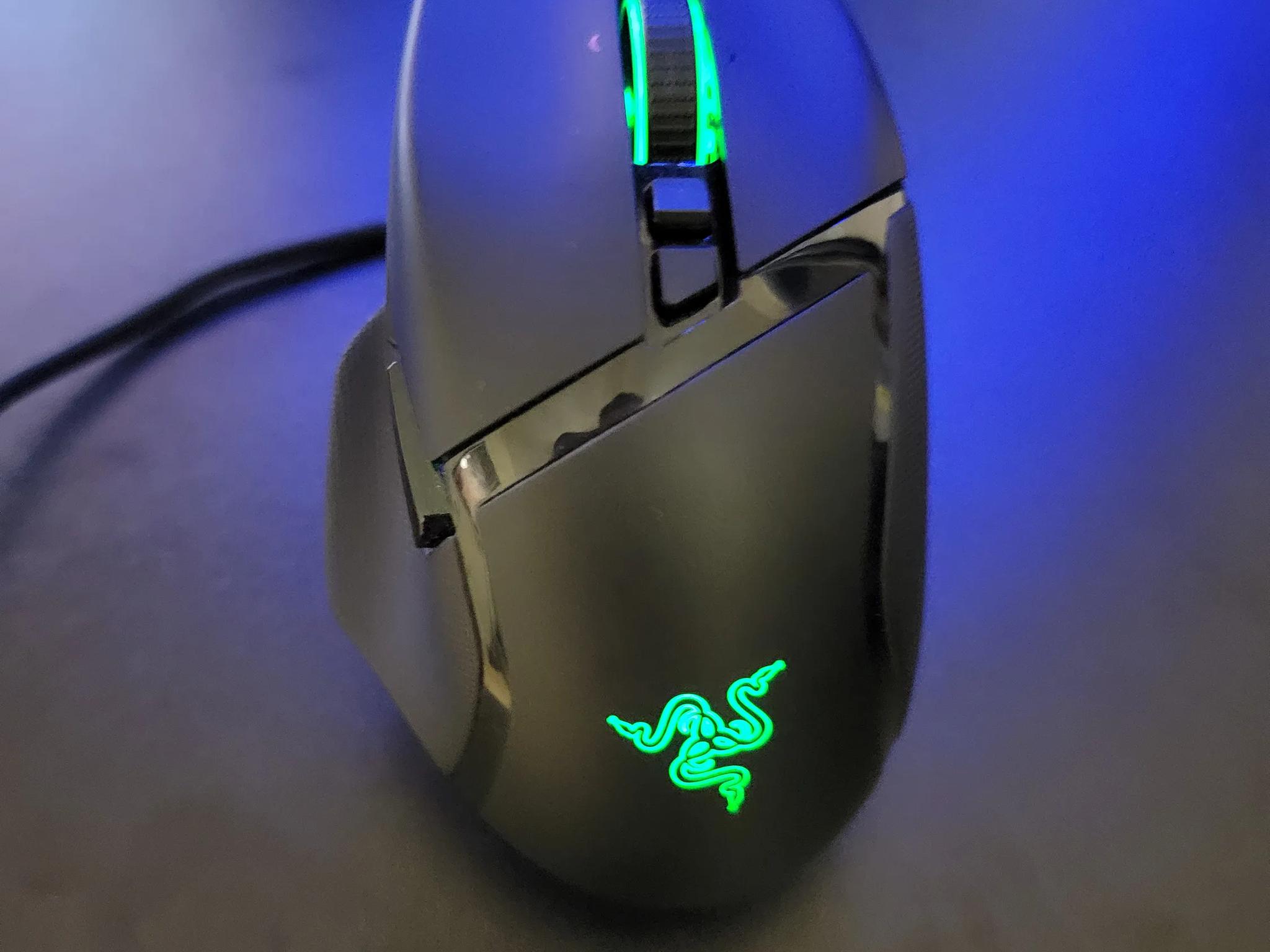 Razer Basilisk Ultimate Mouse (Wireless/Wired with charging dock)