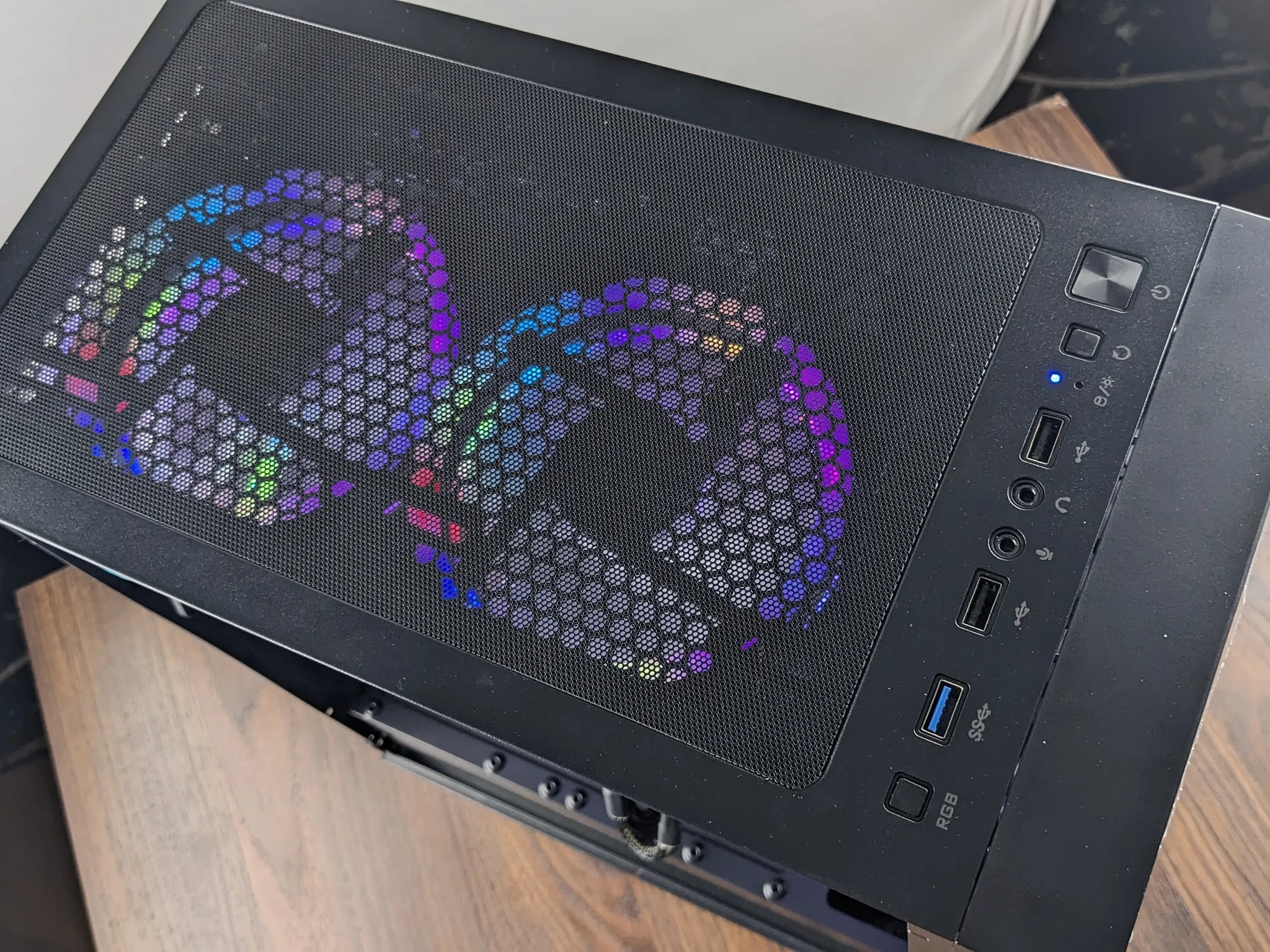 GamerSxin Custom 5700 XT R5 3600 16GB 3200mhz 1TB NVMe. Gaming Desktop