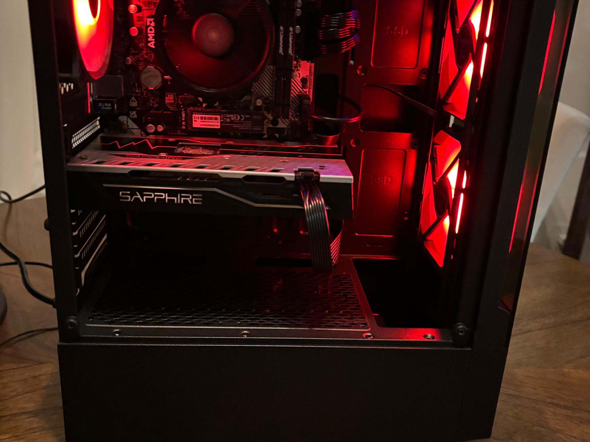 AMD Ryzen 5 4500, Radeon RX 580 8GB, 16GB DDR4 3200MHz, 512GB NVMe, B450 MOBO, ARGB Fans, WiFi Ready
