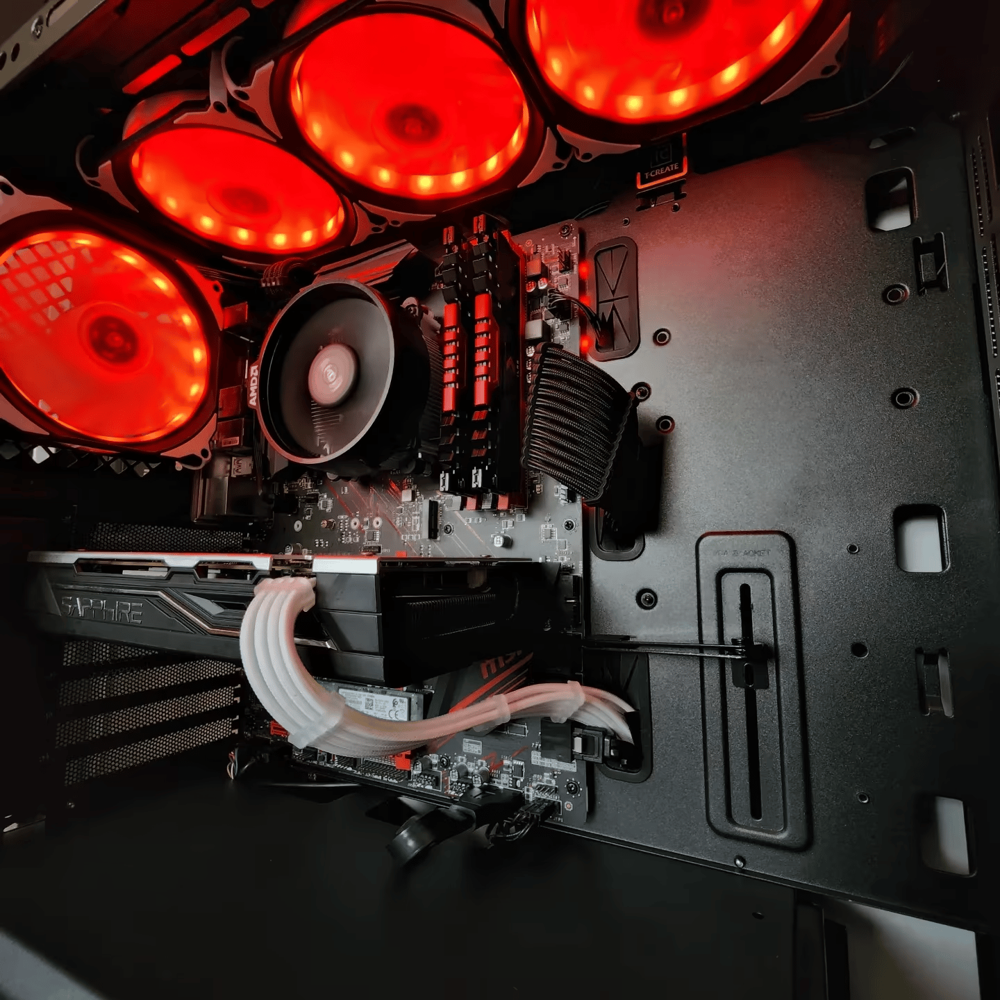 Gaming PC: AMD Ryzen 5 2600 // AMD Radeon RX 570 8GB// XLR8 16GB
